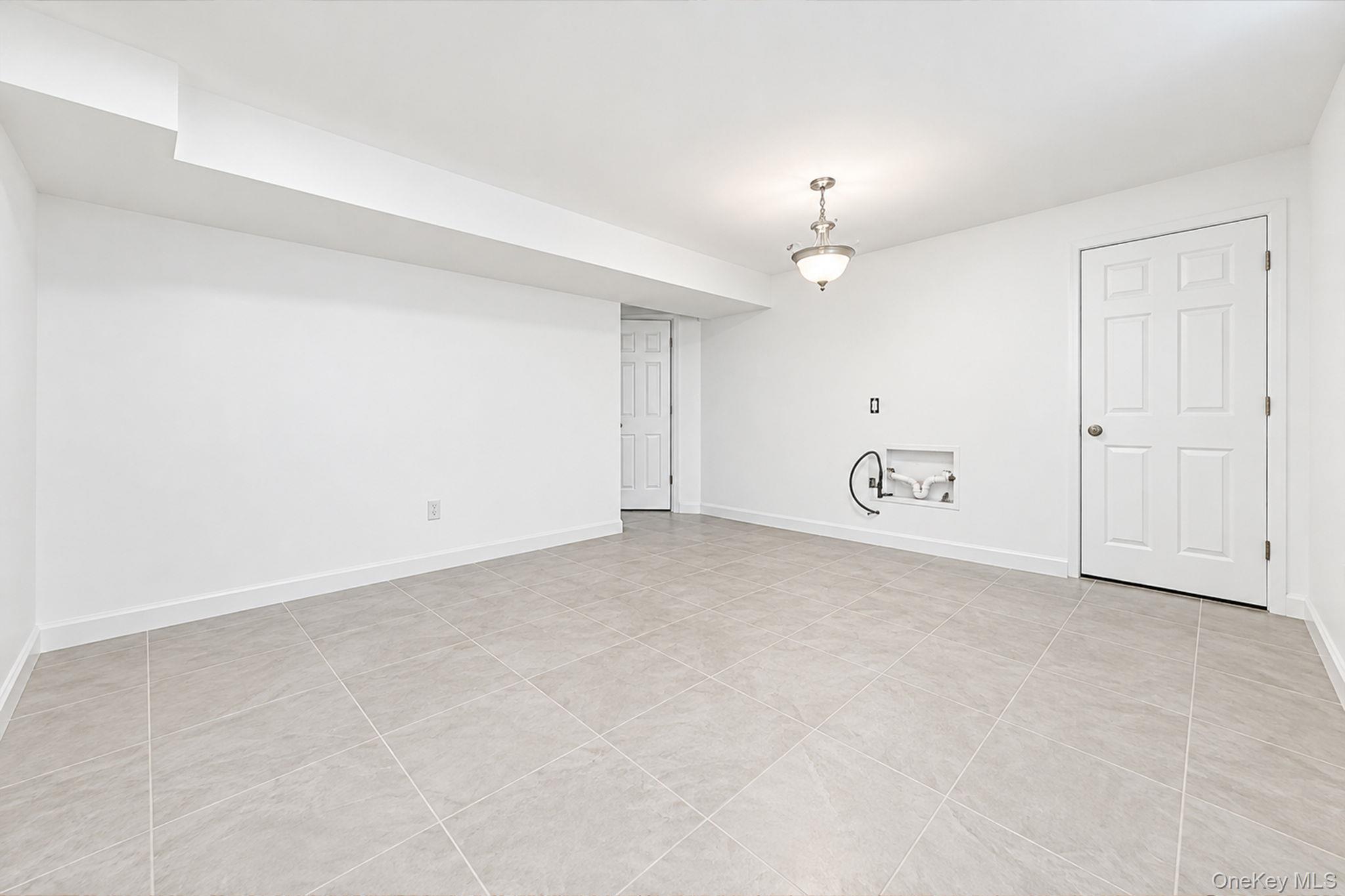 1527 Saint Louis Avenue Property Photo 30