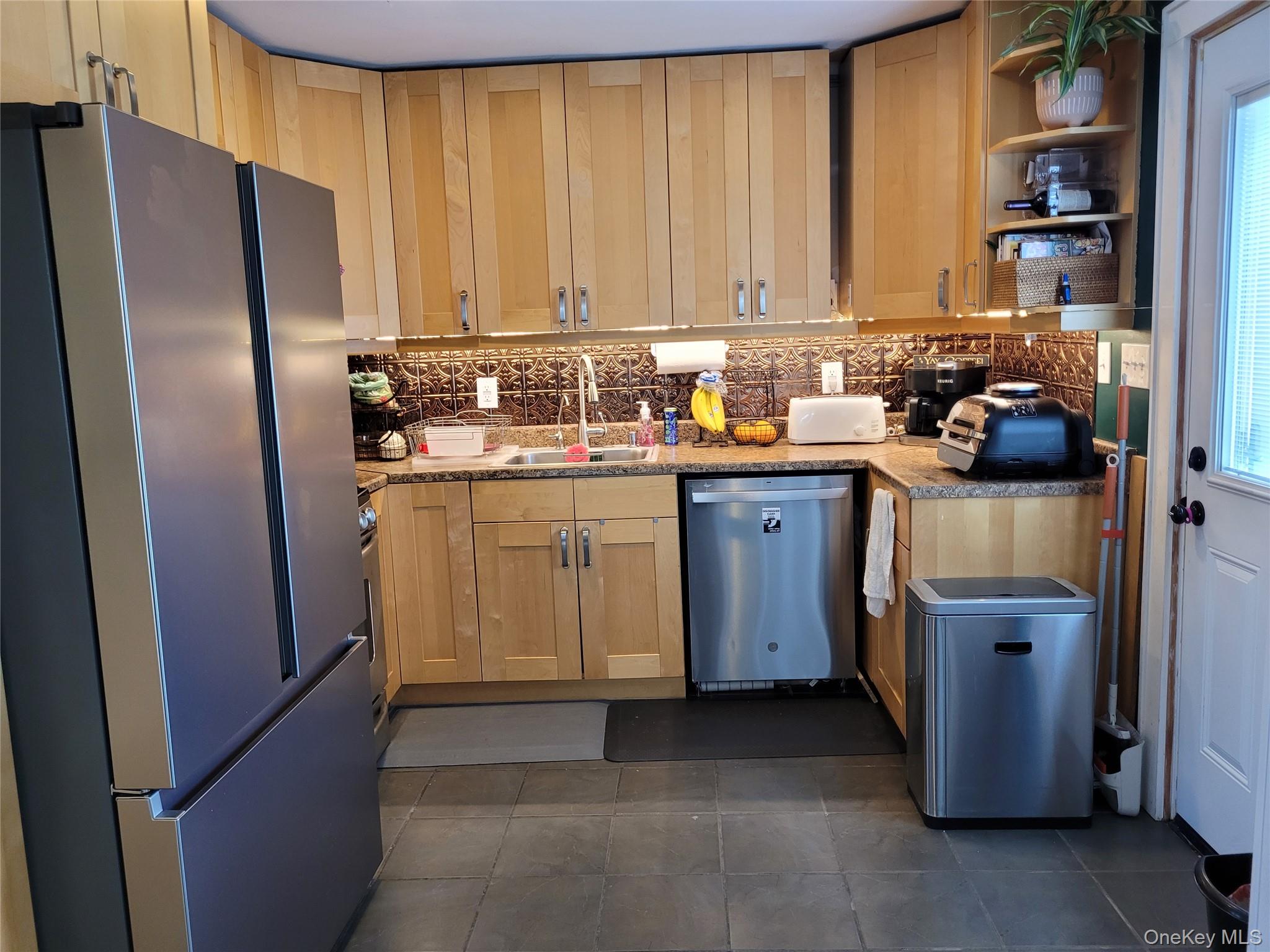 336 Jayne Boulevard Property Photo 17