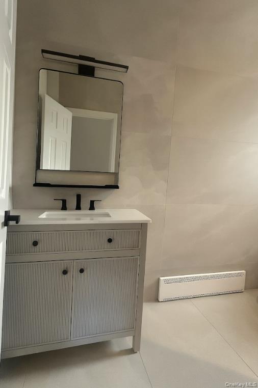 452 E Park Avenue 7 Property Photo 6