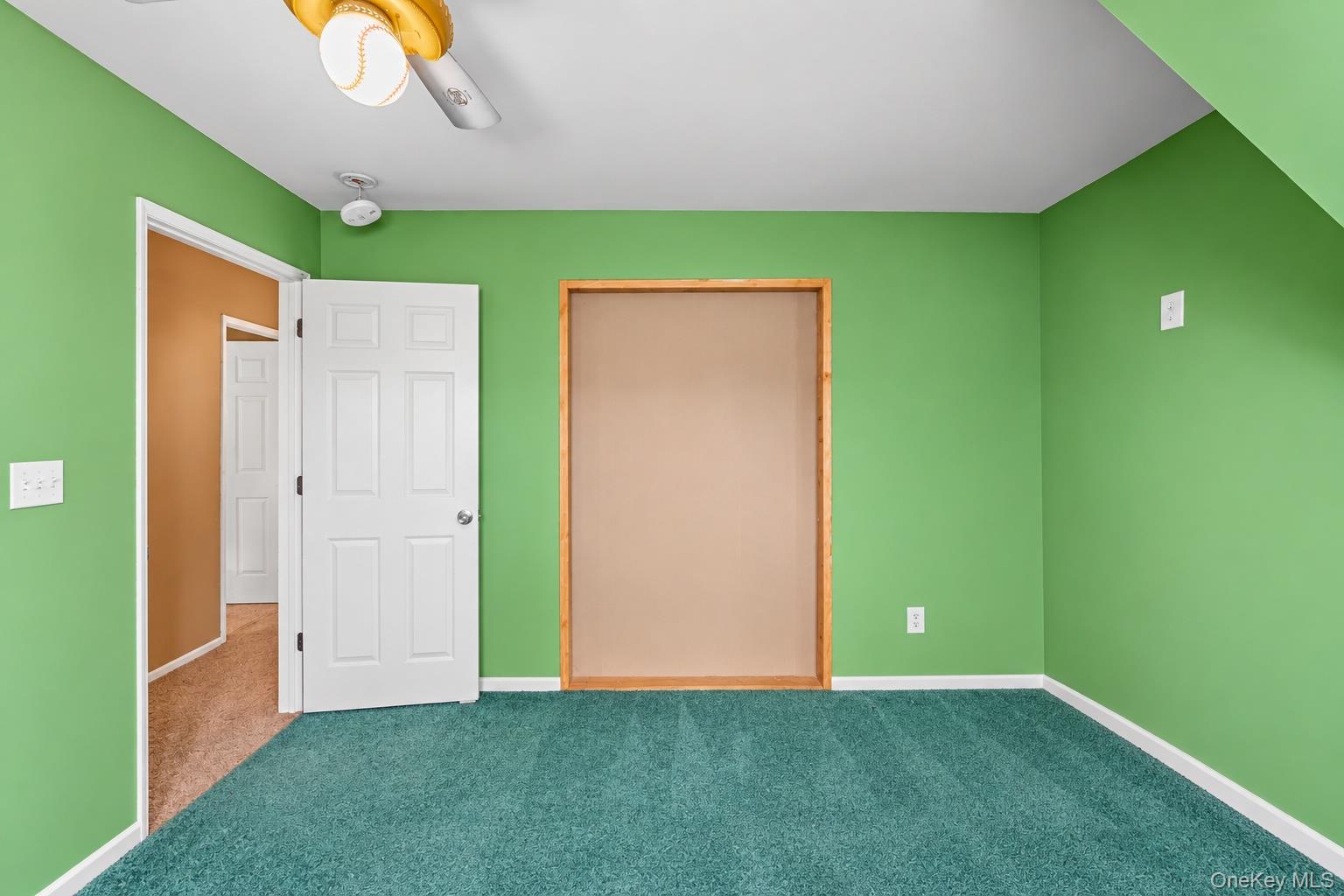547 Sunnybrook Drive Property Photo 14
