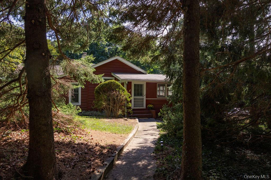 16 Garden Drive Property Photo 1