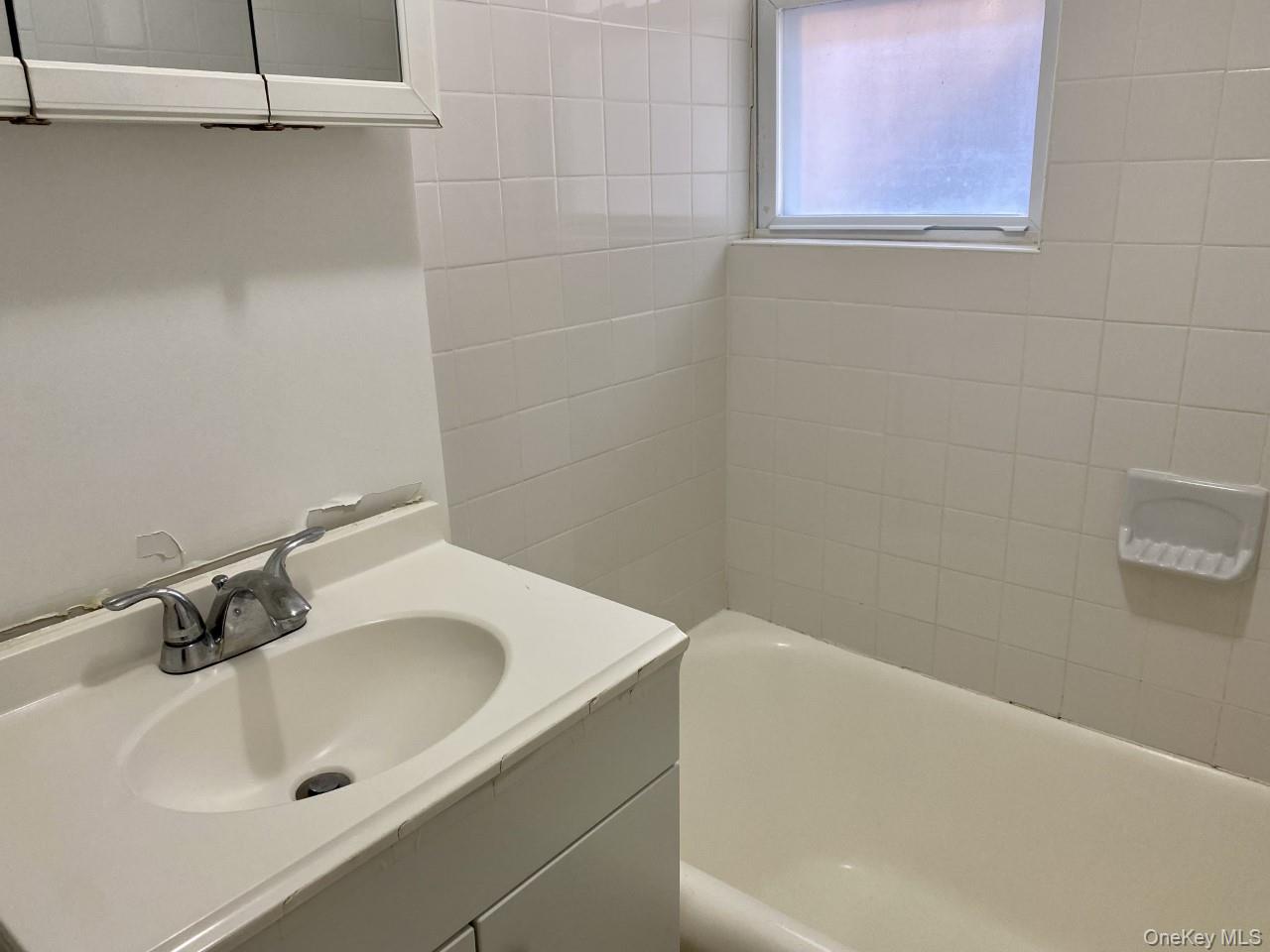 81 Wallace Street 2w Property Photo 4