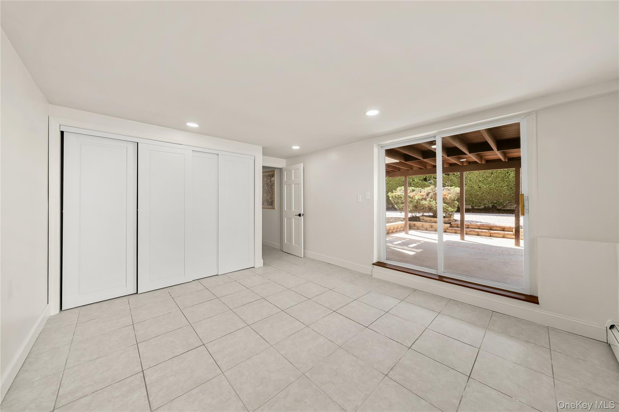 3260 Shore Road Property Photo 32