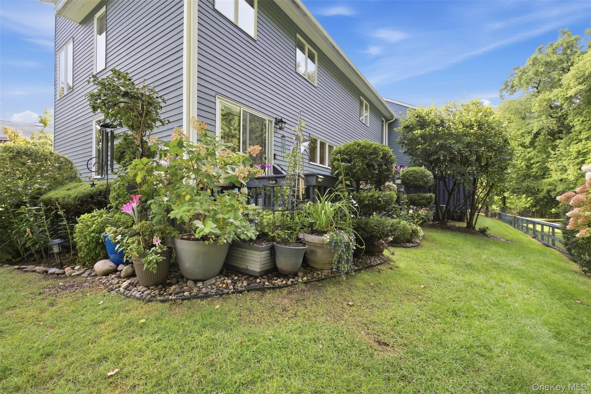 35 Village Green Property Photo 28