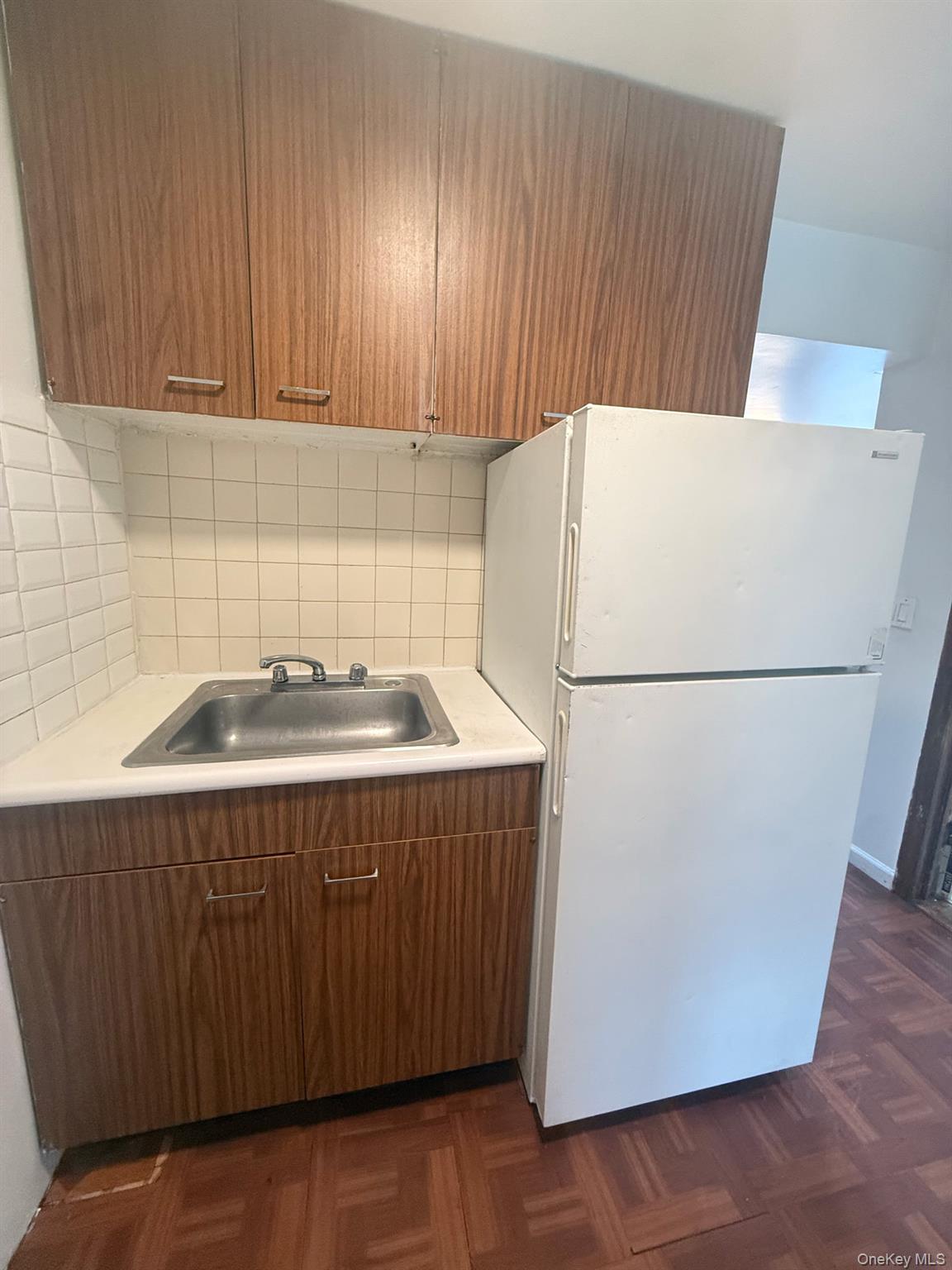 7 Winthrop Avenue Property Photo 5