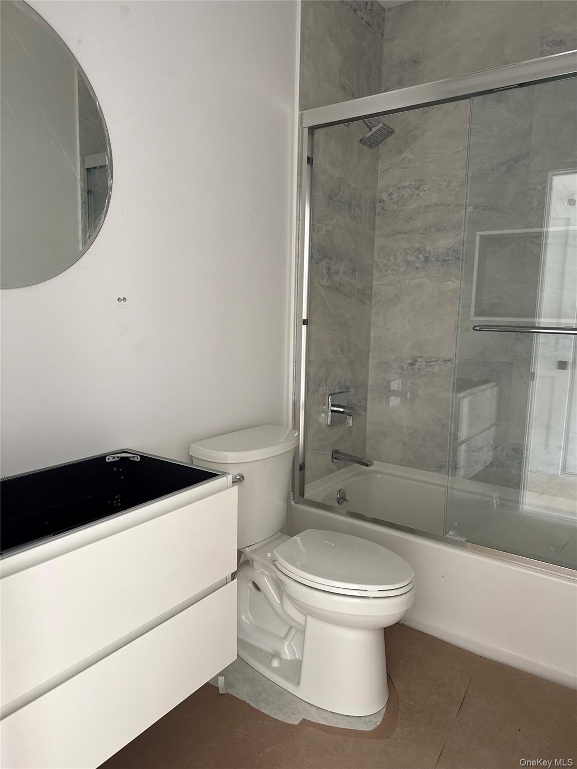 20 Nesheiwat Drive Property Photo 18