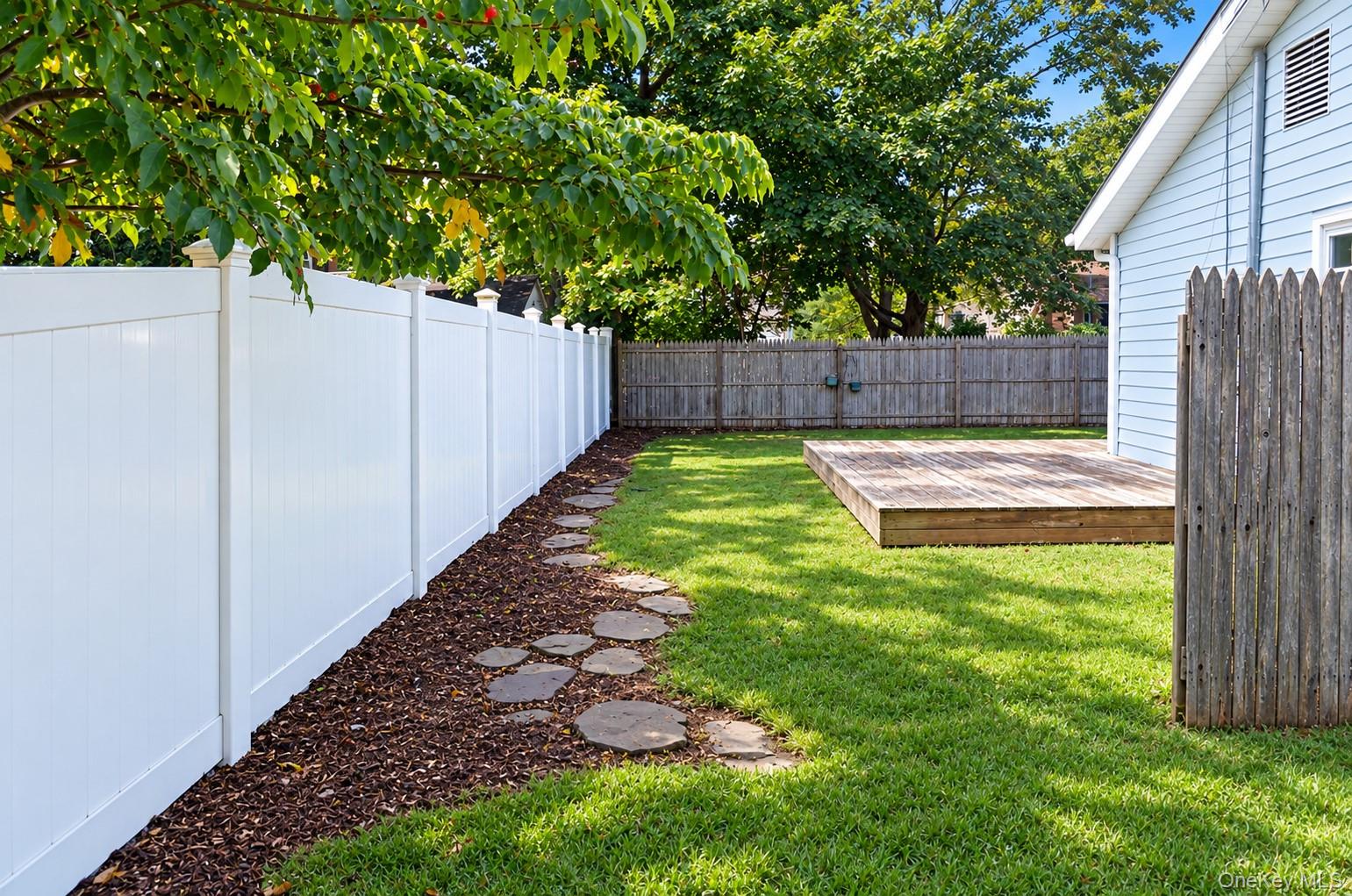 126 Dahlia Drive Property Photo 15