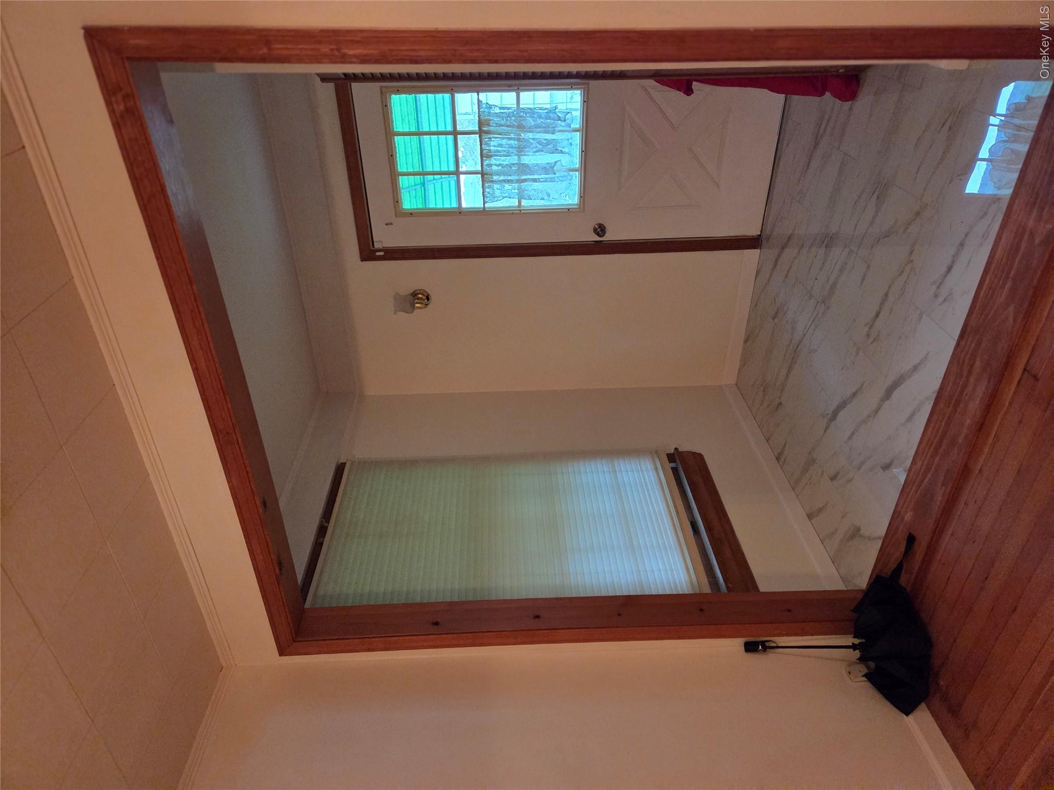 356 3rd Street Property Photo 3