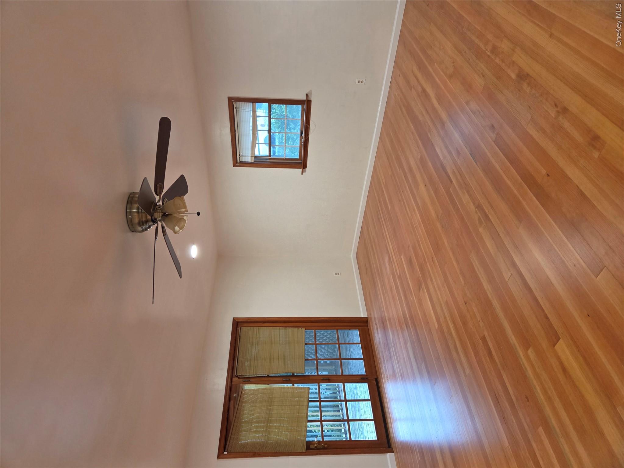 356 3rd Street Property Photo 8