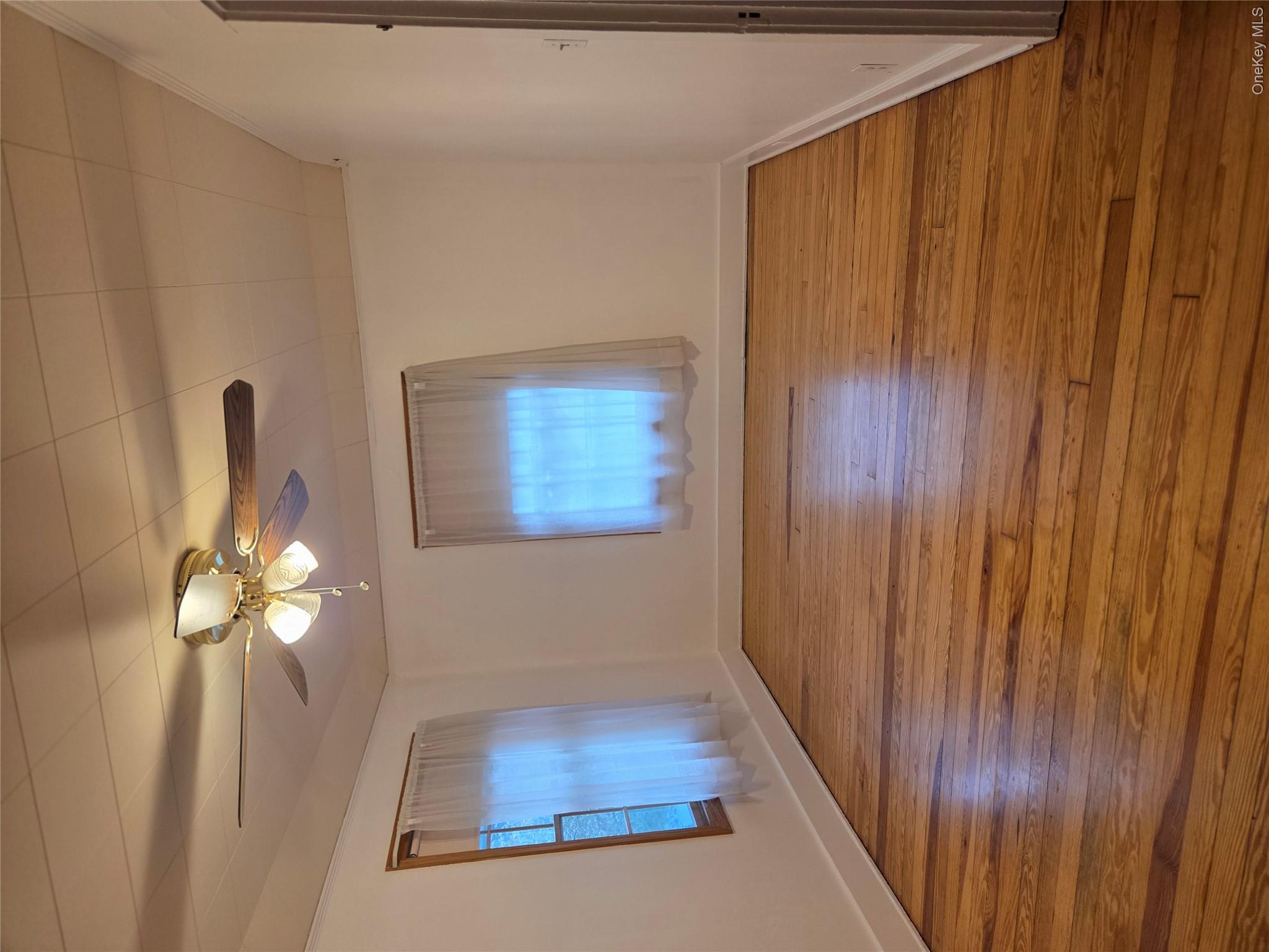 356 3rd Street Property Photo 20