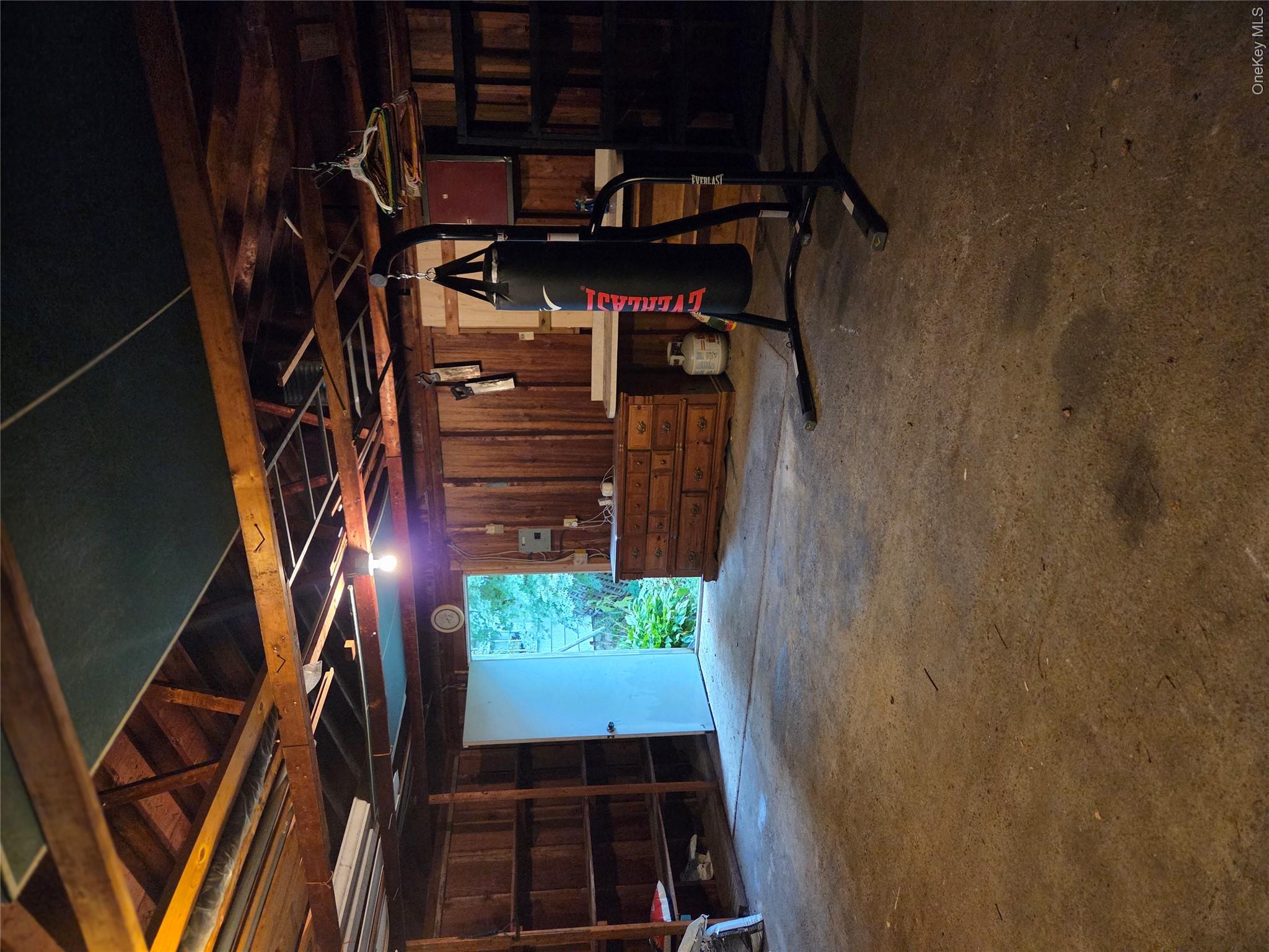 356 3rd Street Property Photo 27