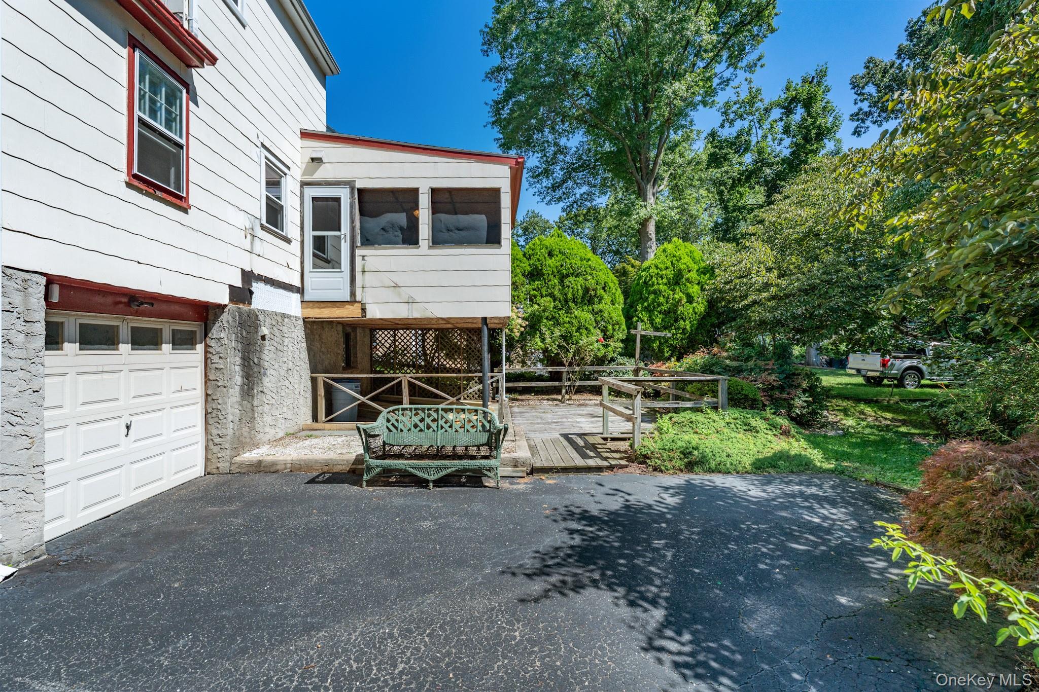 141 Homewood Avenue Property Photo 33