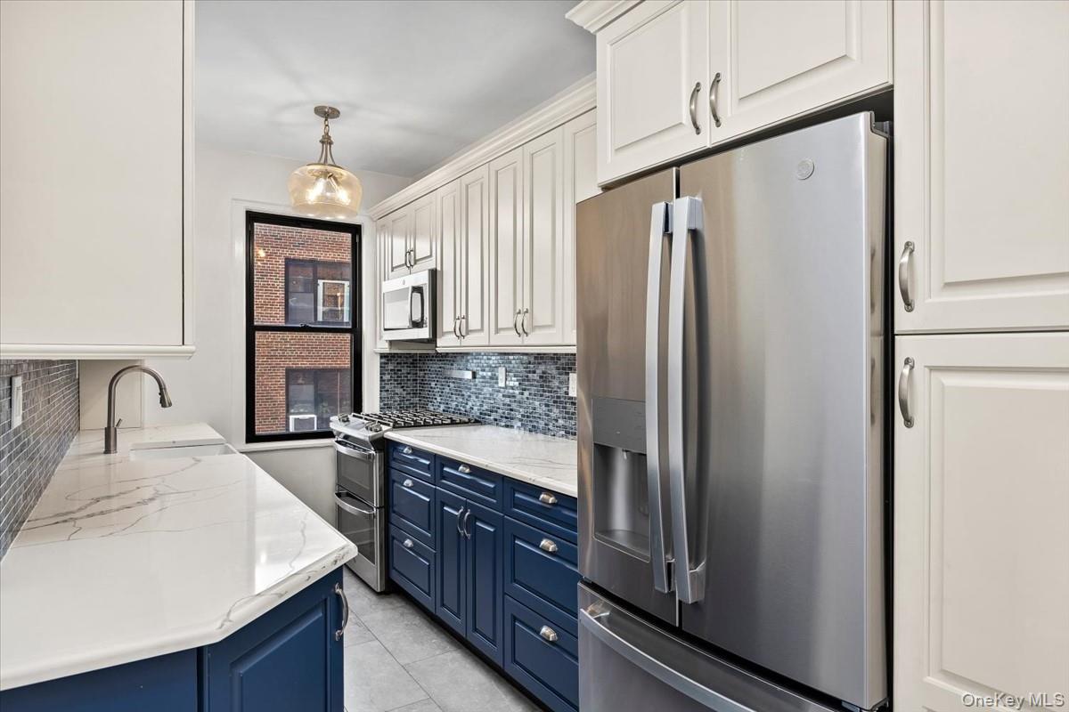 65 Park Terrace East C86 Property Photo 3