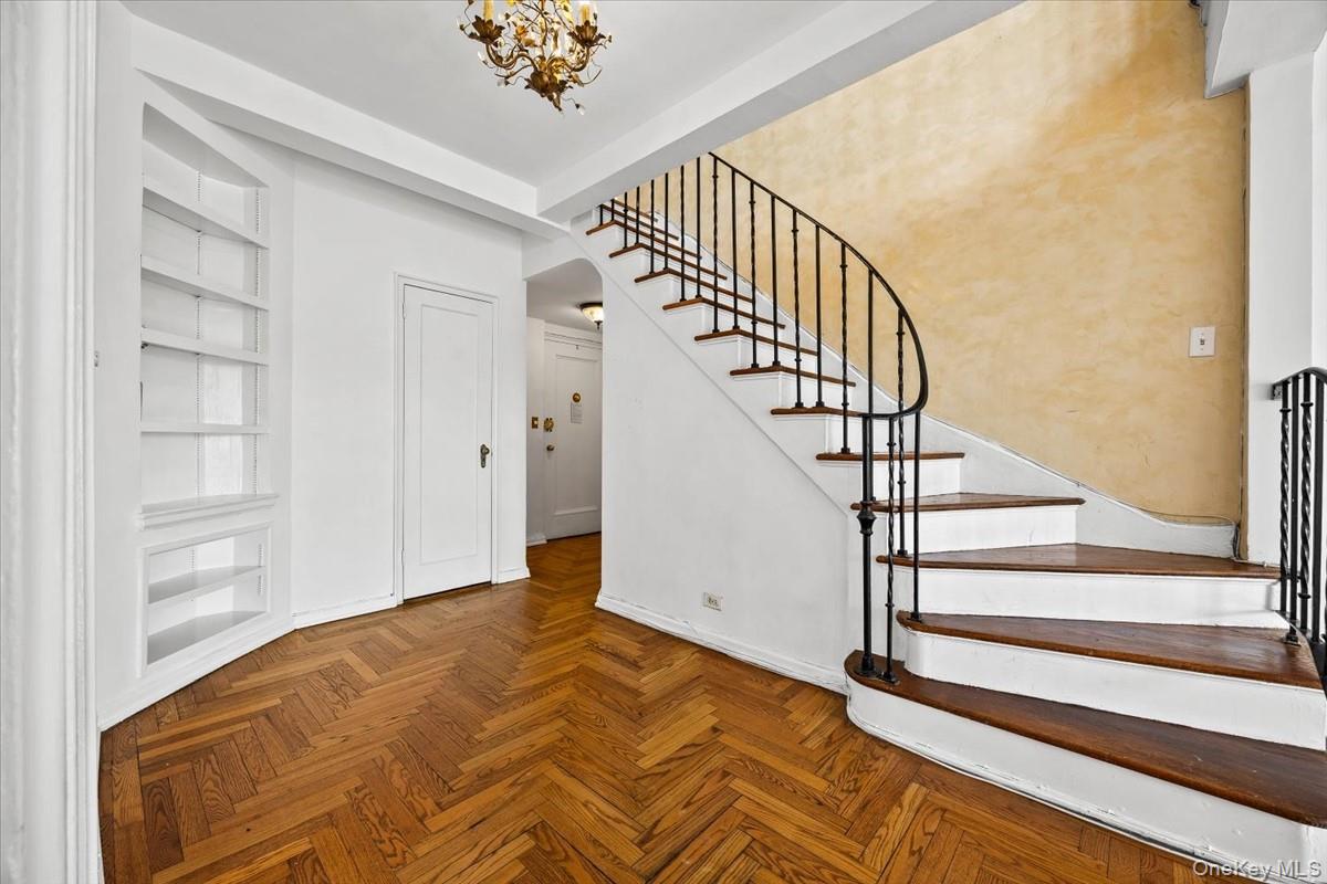 65 Park Terrace East C86 Property Photo 17