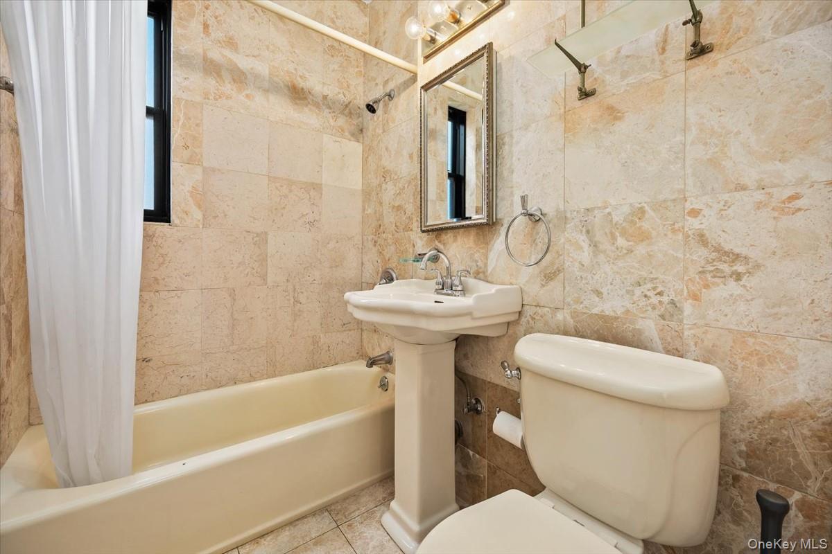 65 Park Terrace East C86 Property Photo 25