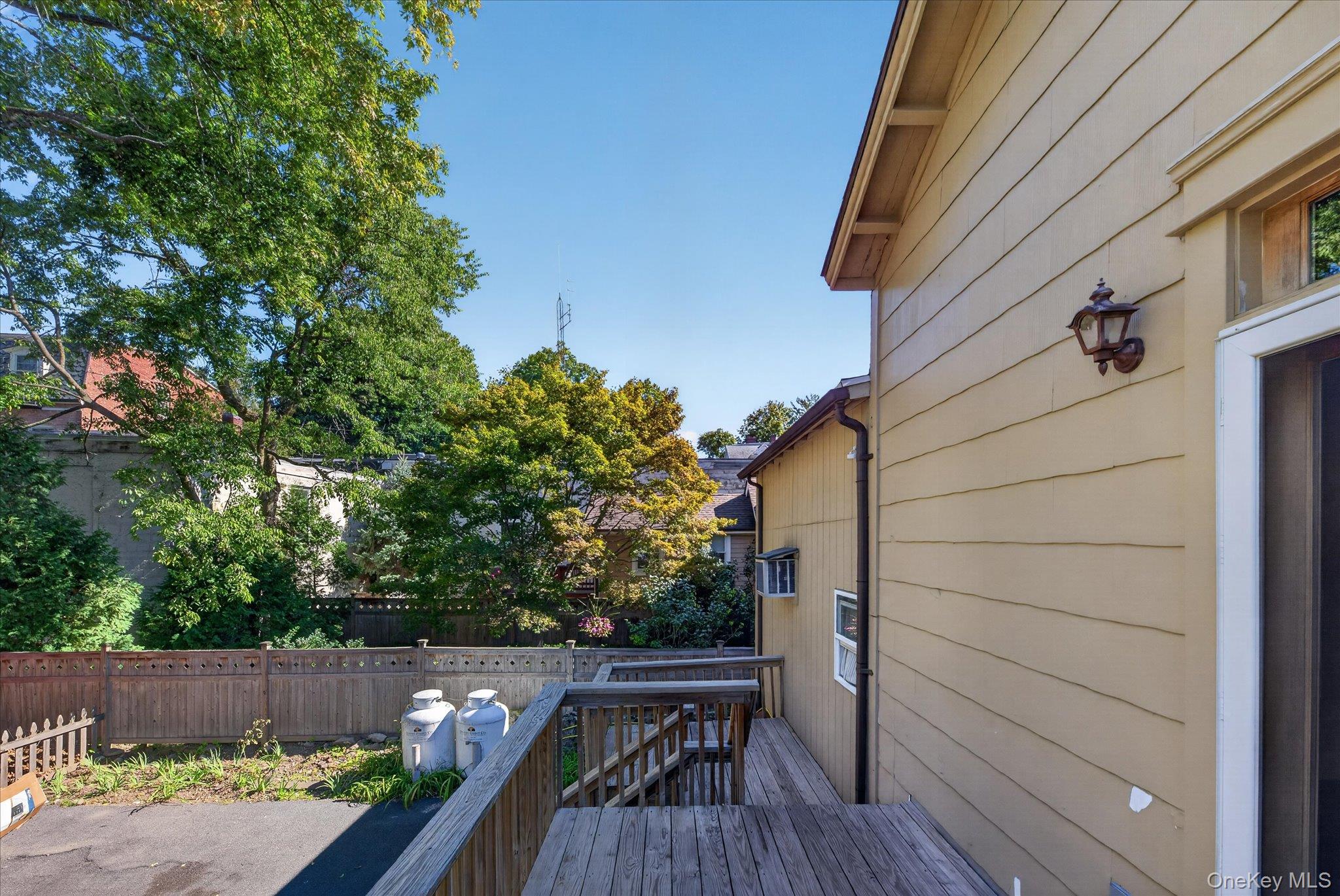 138 Main Street Property Photo 43