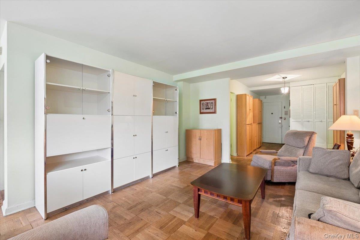 235 Garth Road C4e Property Photo 8