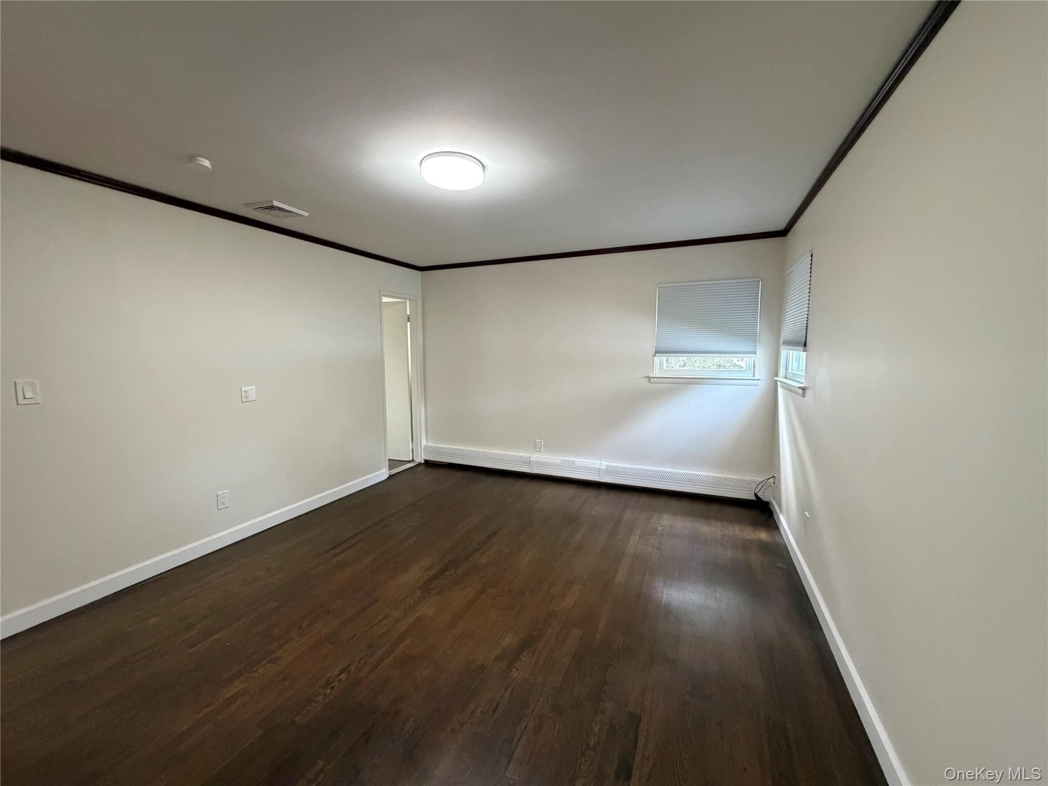 53 Longworth Avenue Property Photo 5