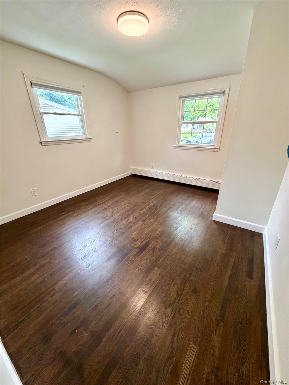 53 Longworth Avenue Property Photo 8