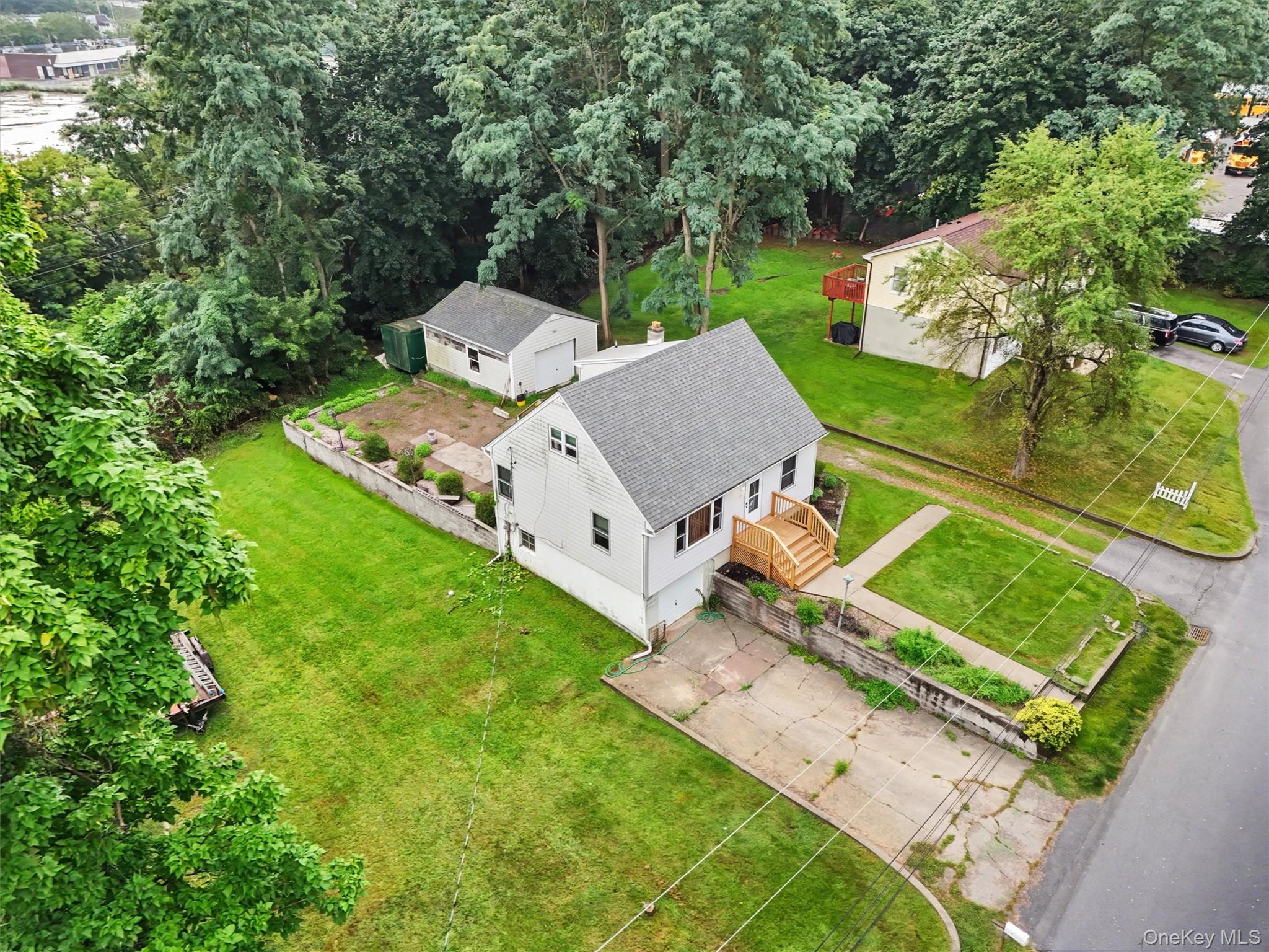 4 Garrett Place Property Photo 3