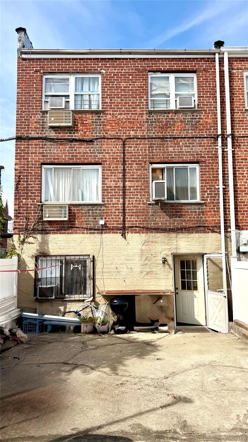 2016 Lafayette Avenue Property Photo 13