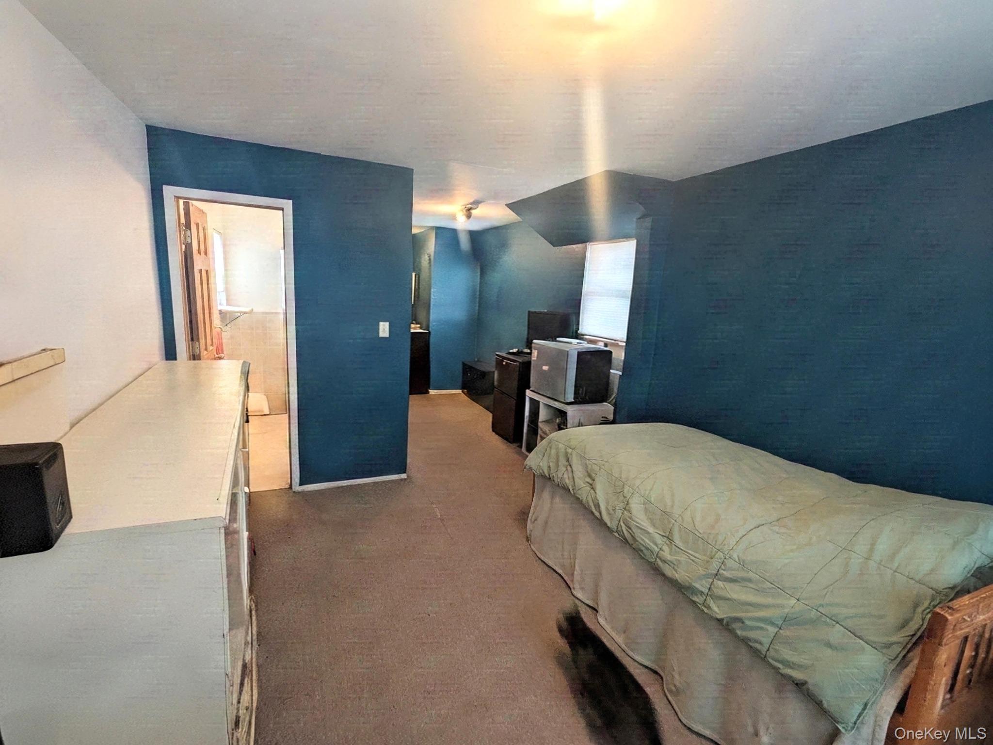 3287 Radio Drive Property Photo 6