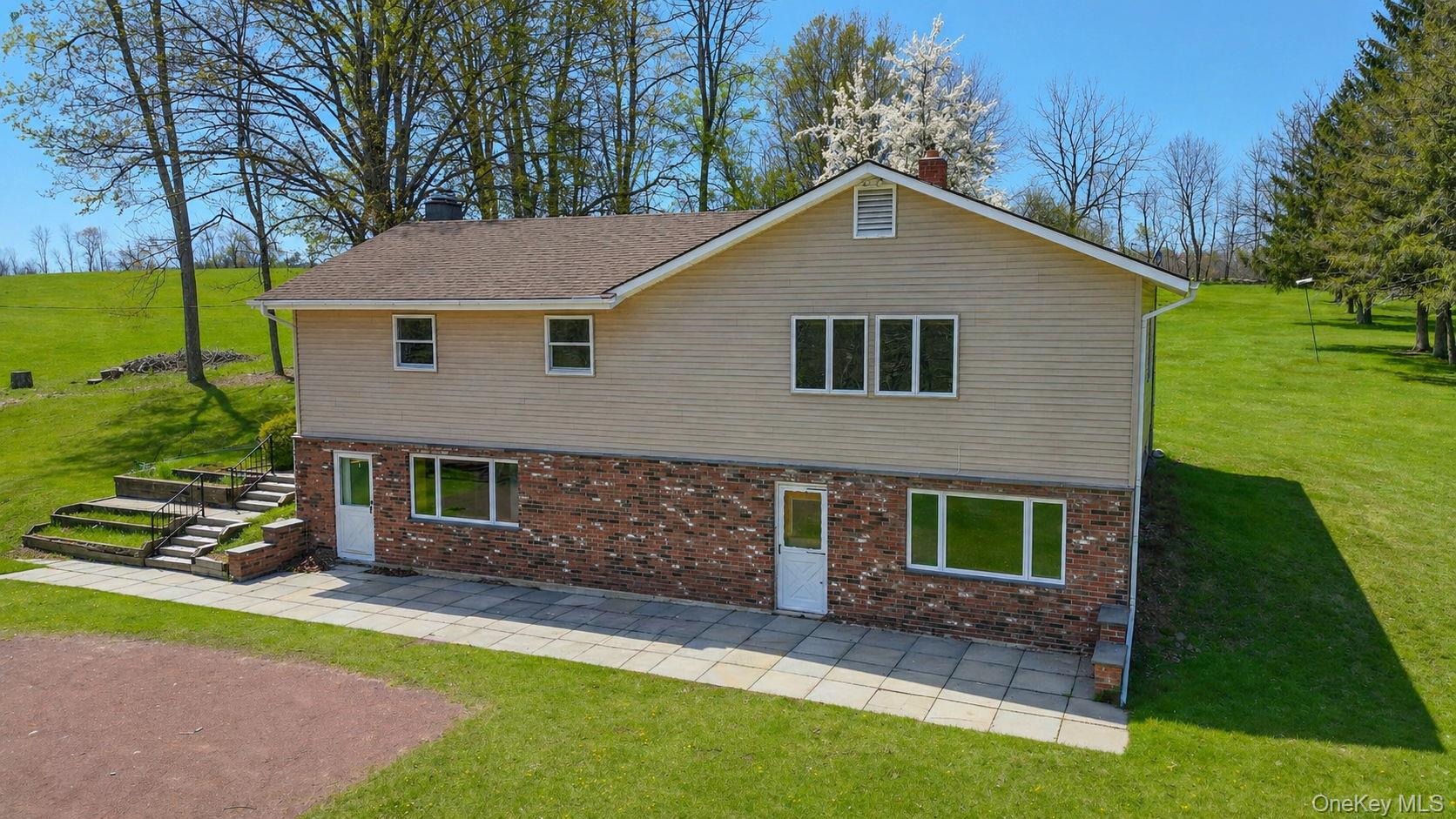 208 Shortcut Road Property Photo 4
