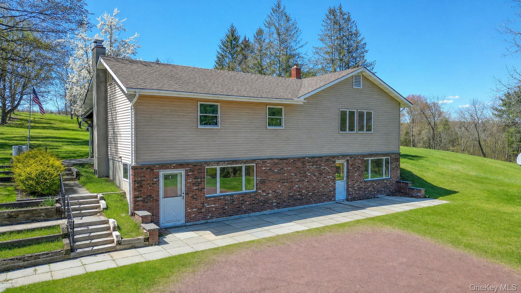 208 Shortcut Road Property Photo 5