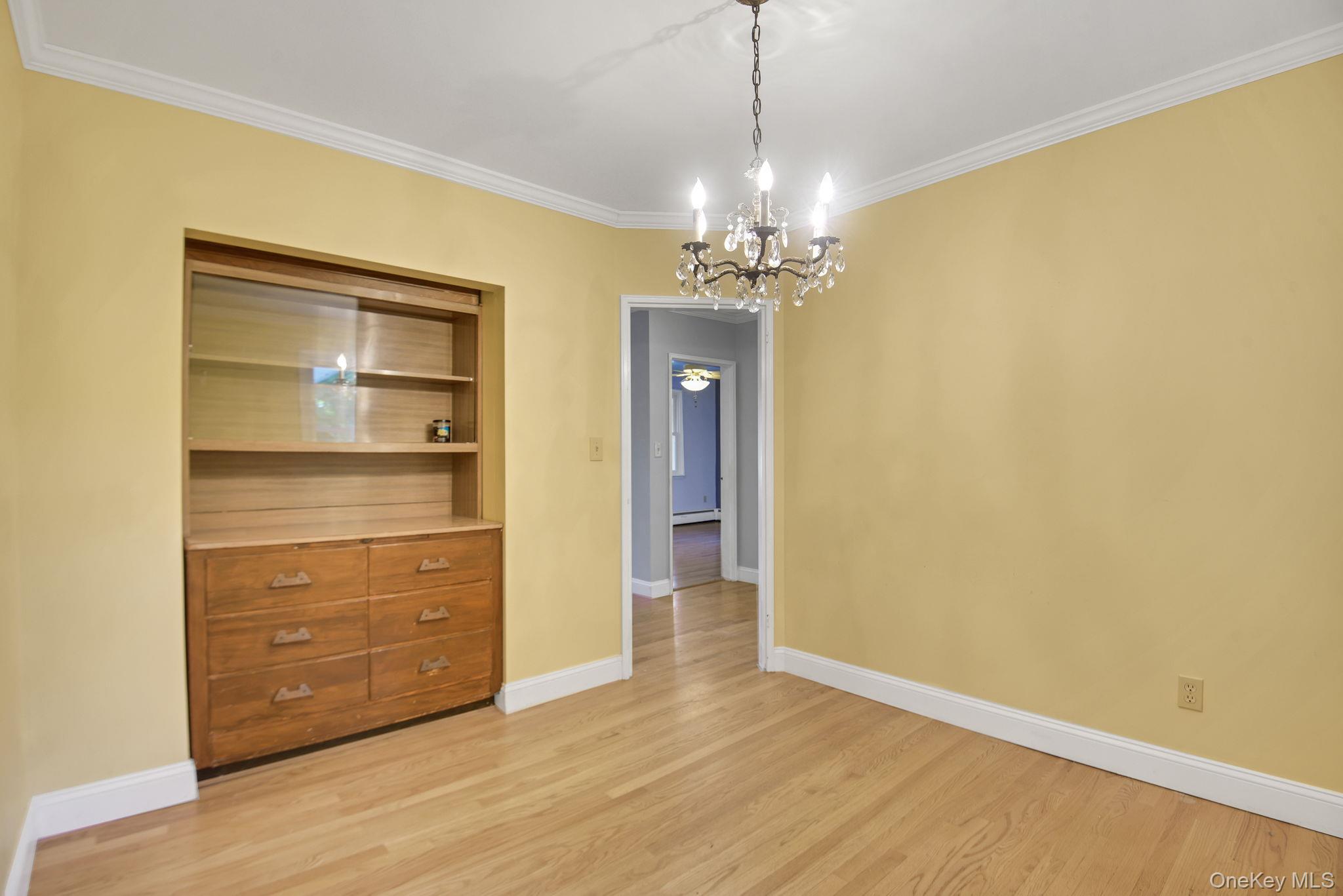 6 Arbutus Street Property Photo 8