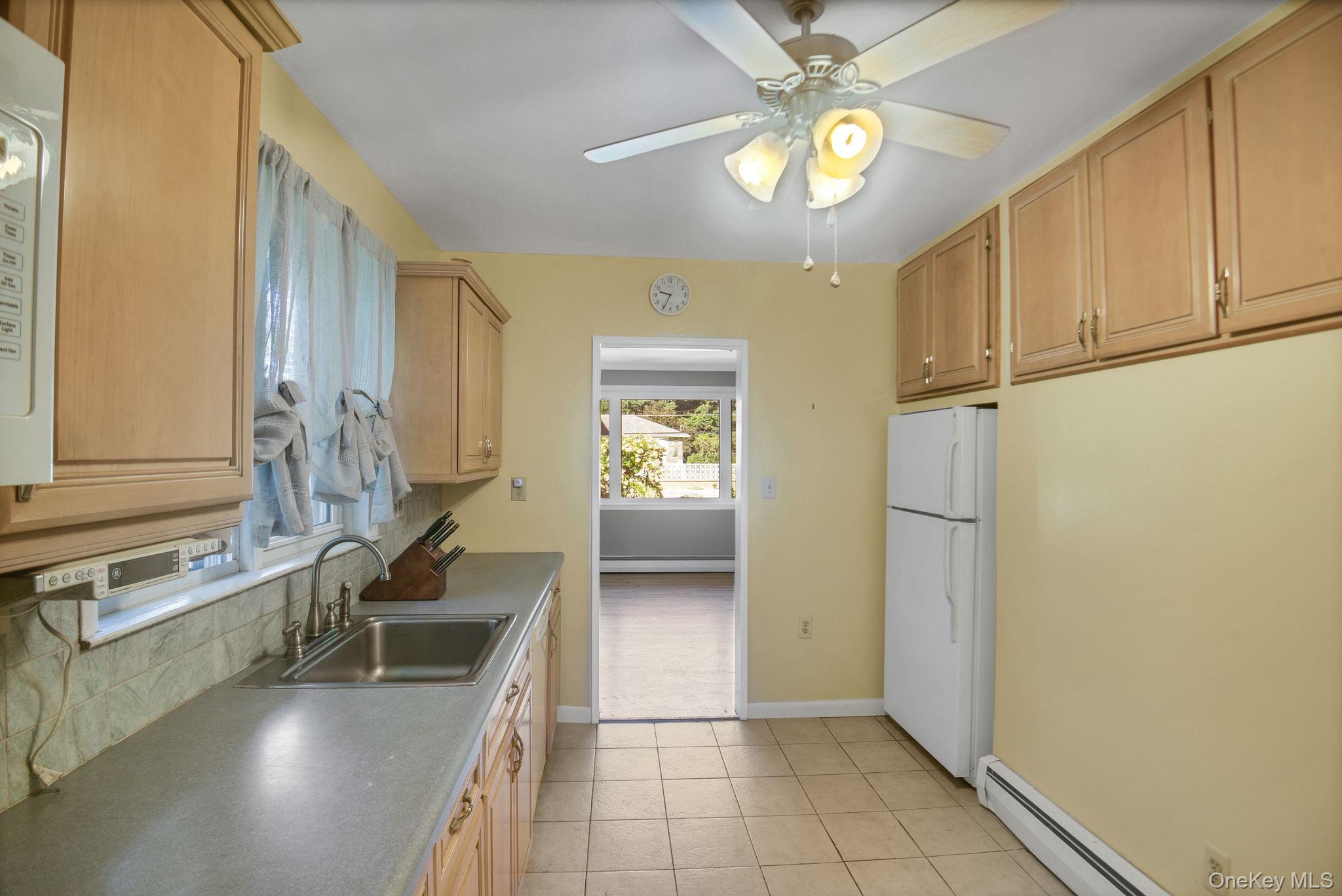 6 Arbutus Street Property Photo 12