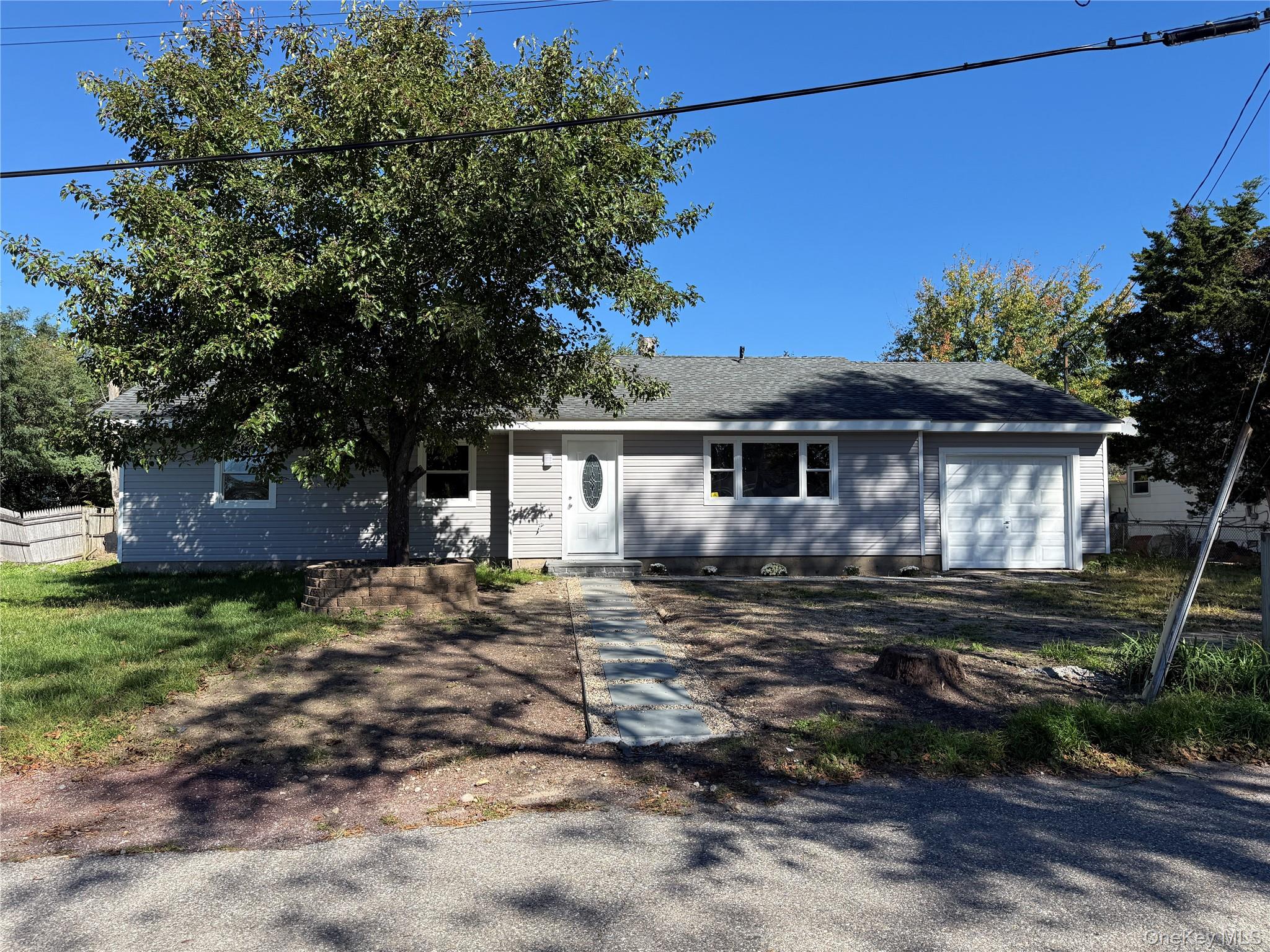 21 Astoria Road Property Photo 1