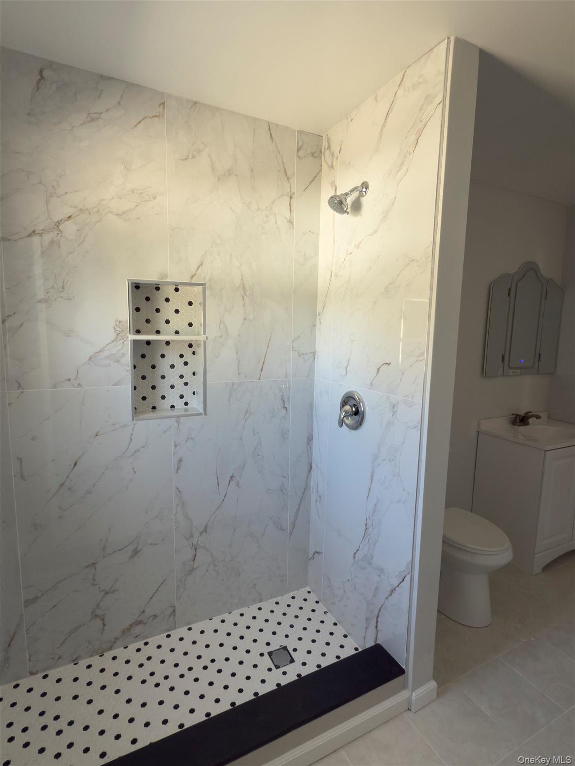 21 Astoria Road Property Photo 19