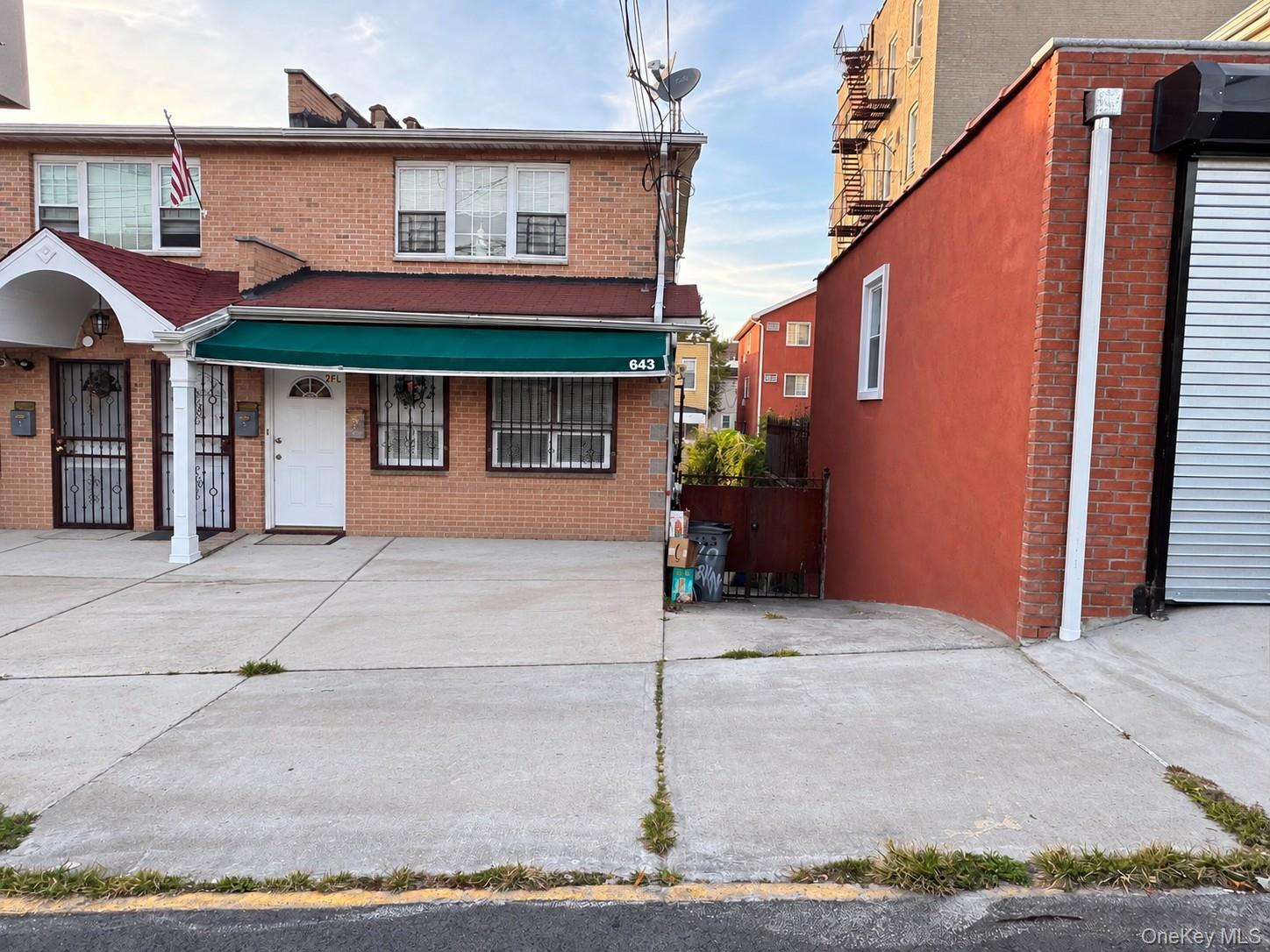 643 Baker Avenue Property Photo 1
