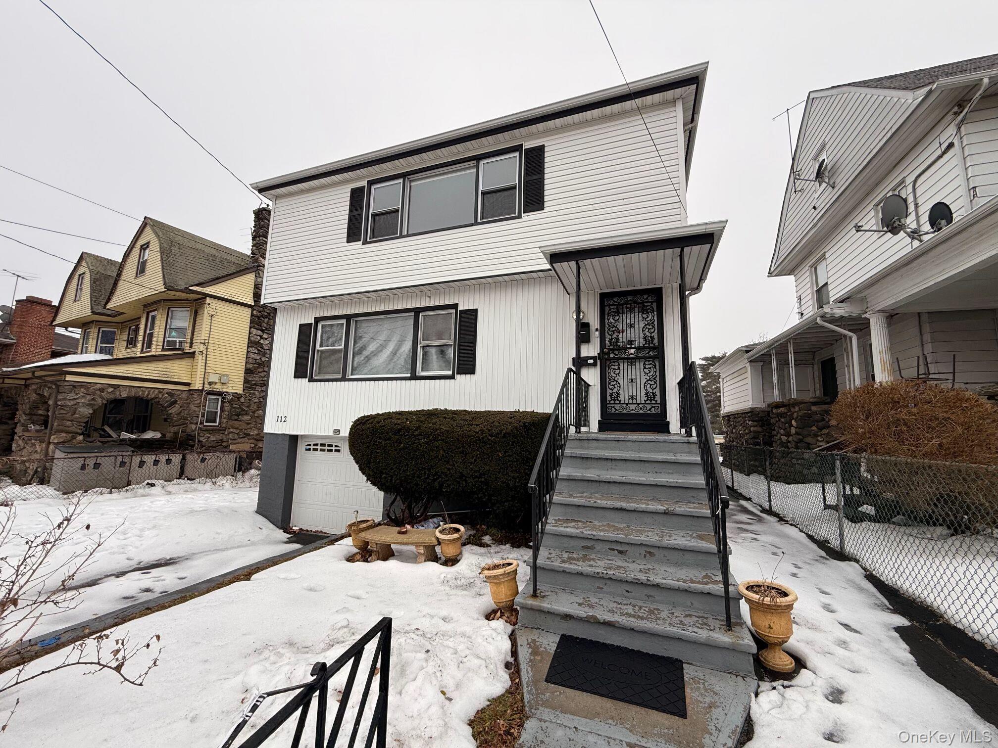 112 N Columbus Avenue Property Photo 1