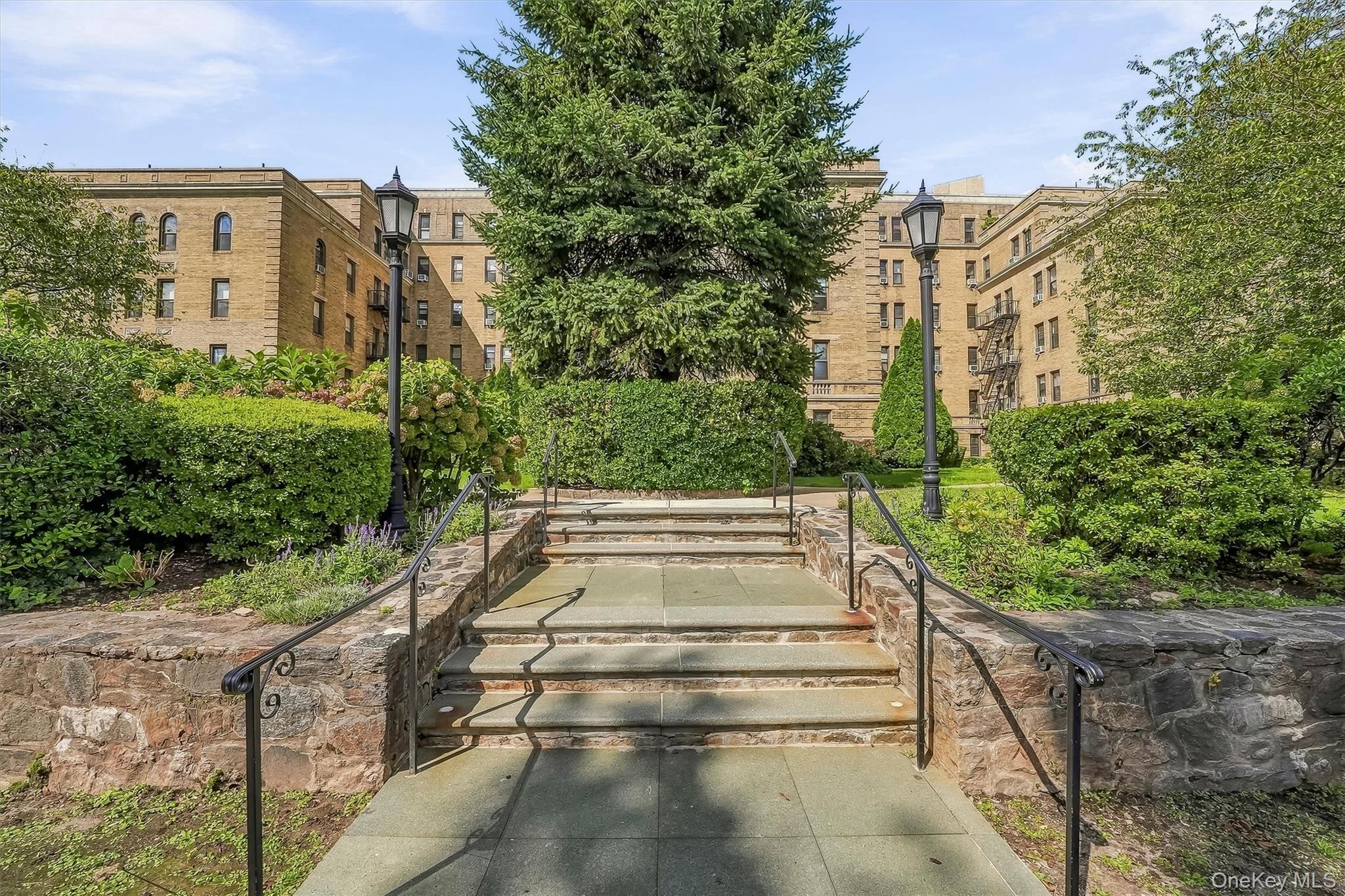 43 Calton Road 3d Property Photo 2