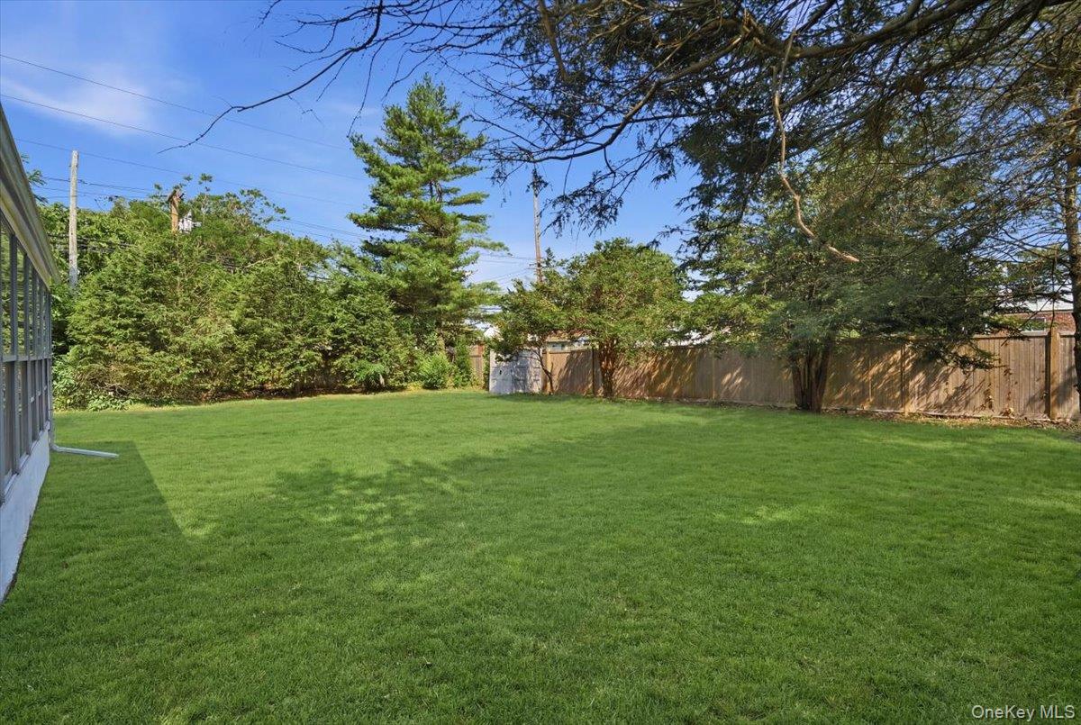 1 Rocco Drive Property Photo 5