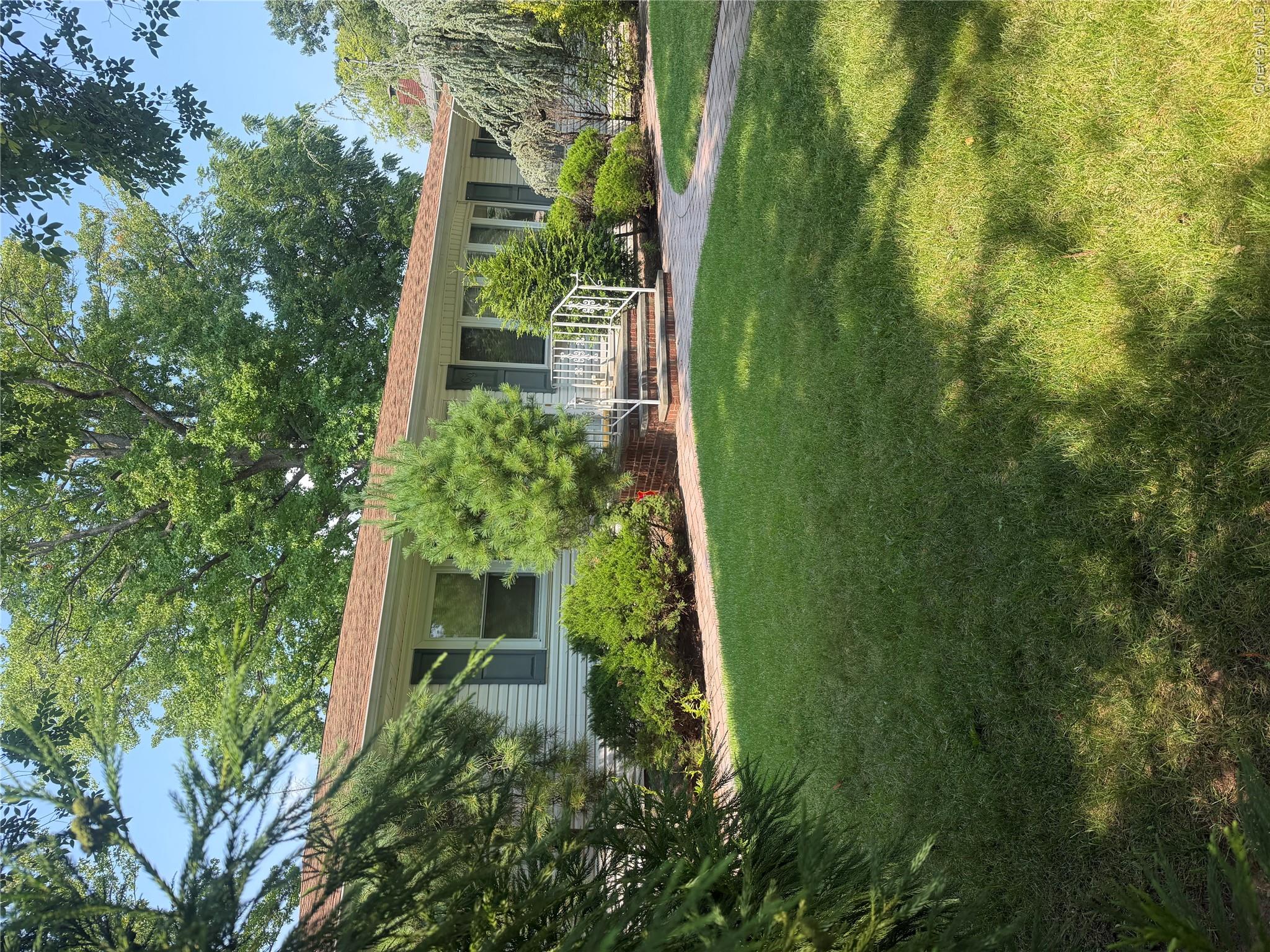 69 Ardsley Street Property Photo 1
