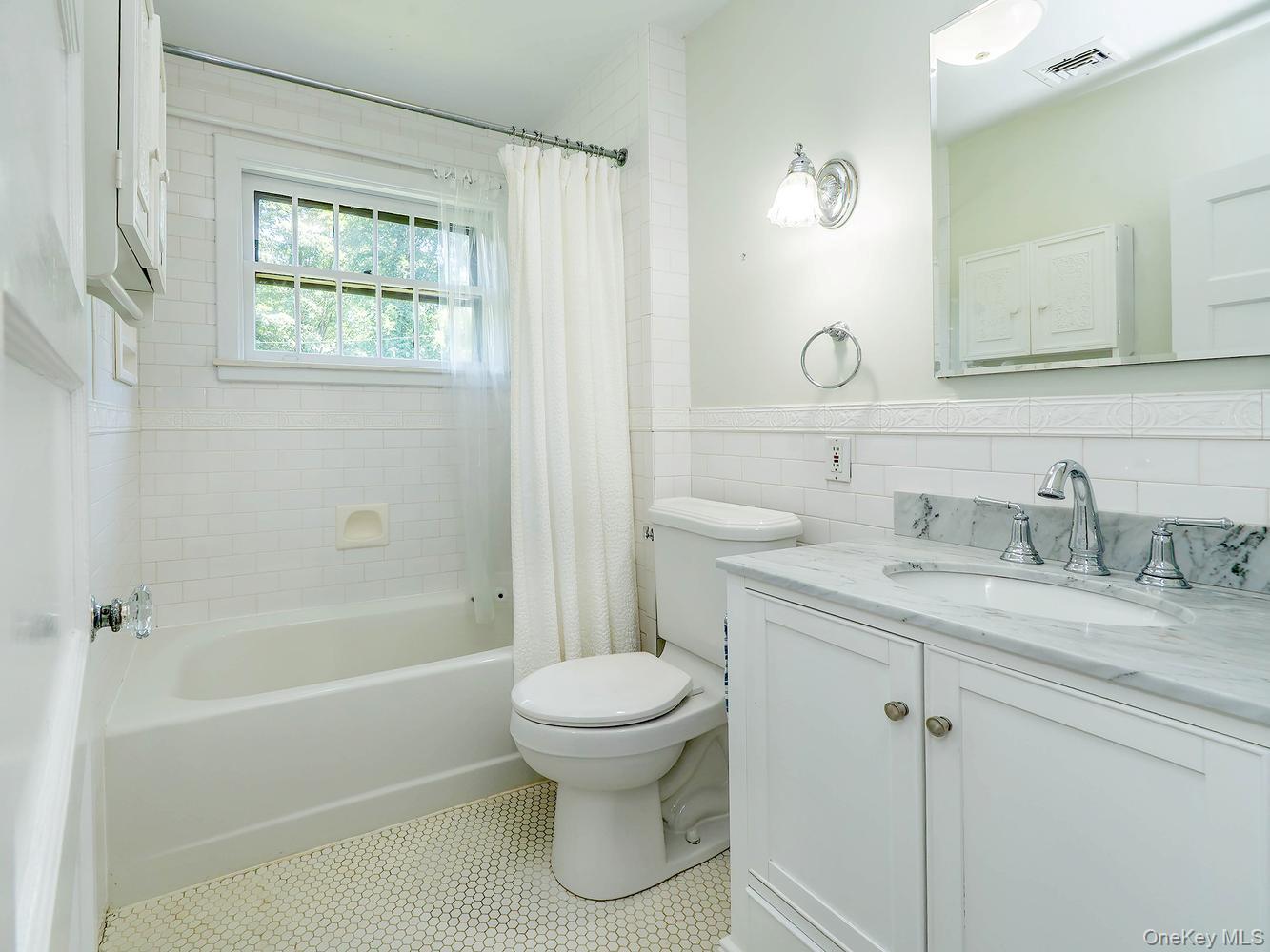 230 Littleworth Lane Property Photo 23