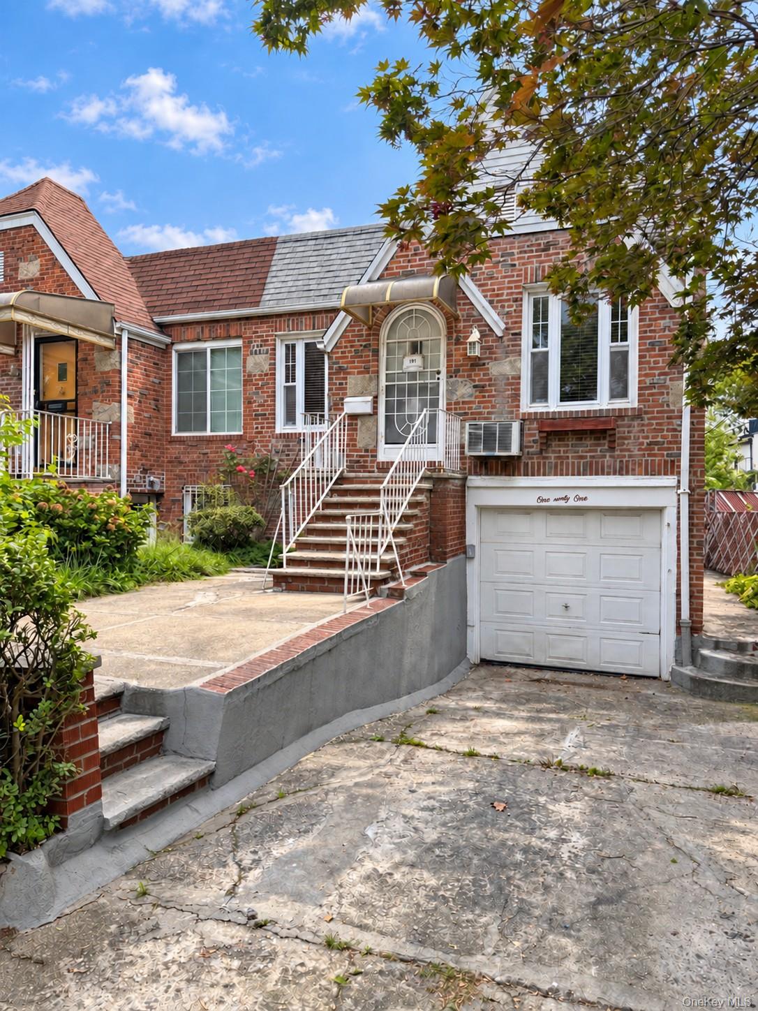 191 Mcdonald Avenue Property Photo 2