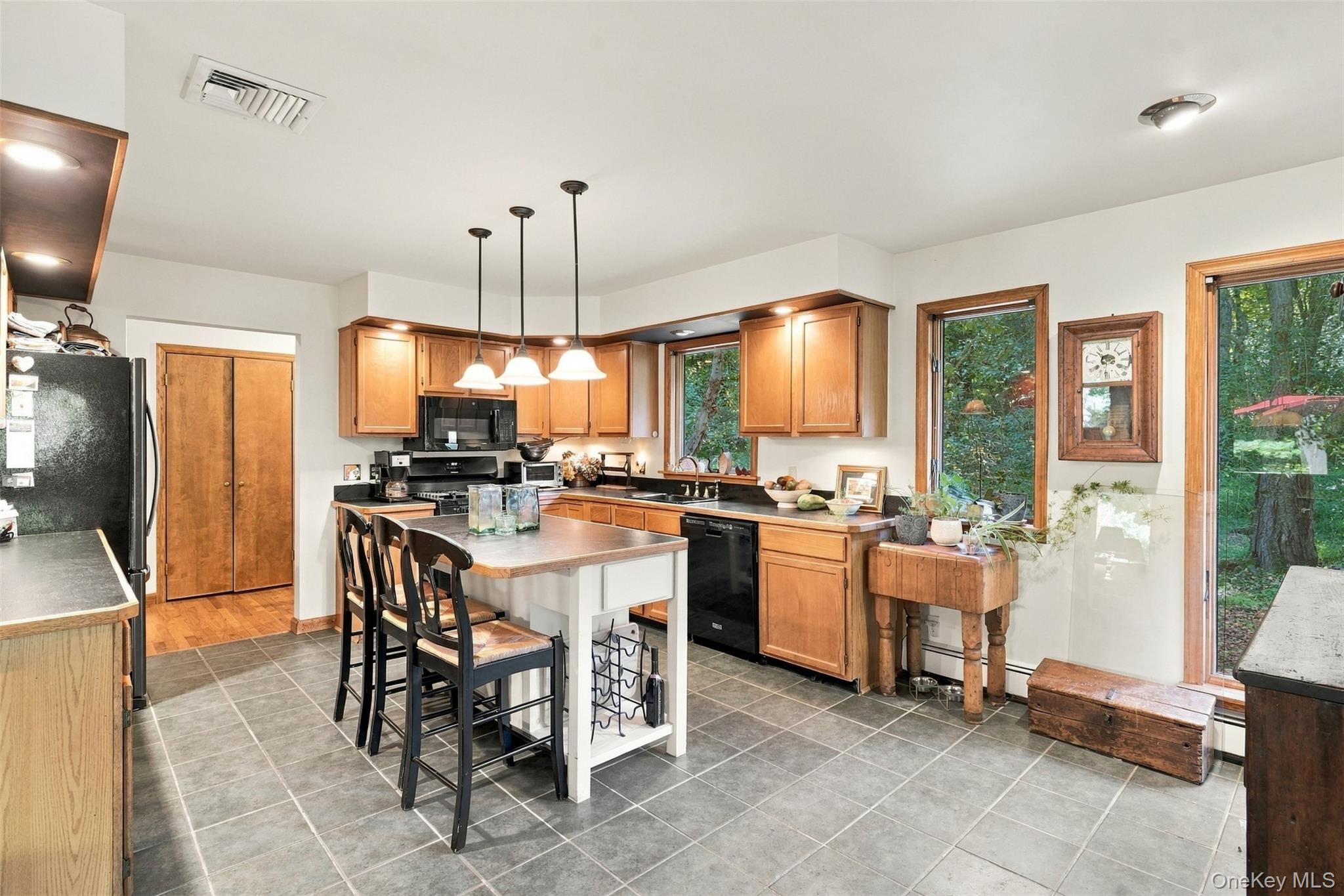 7 Abbey Road Property Photo 20