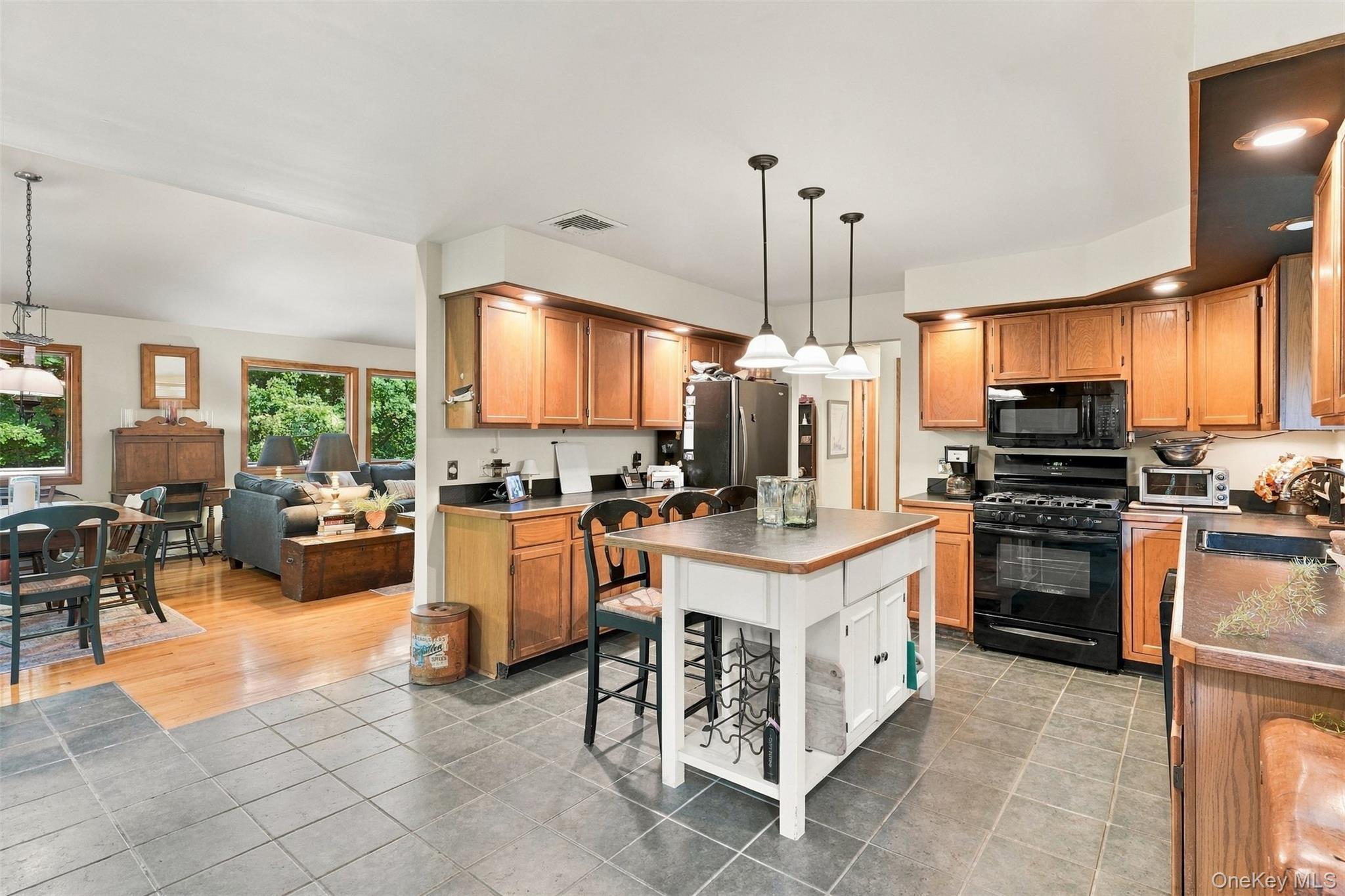 7 Abbey Road Property Photo 21