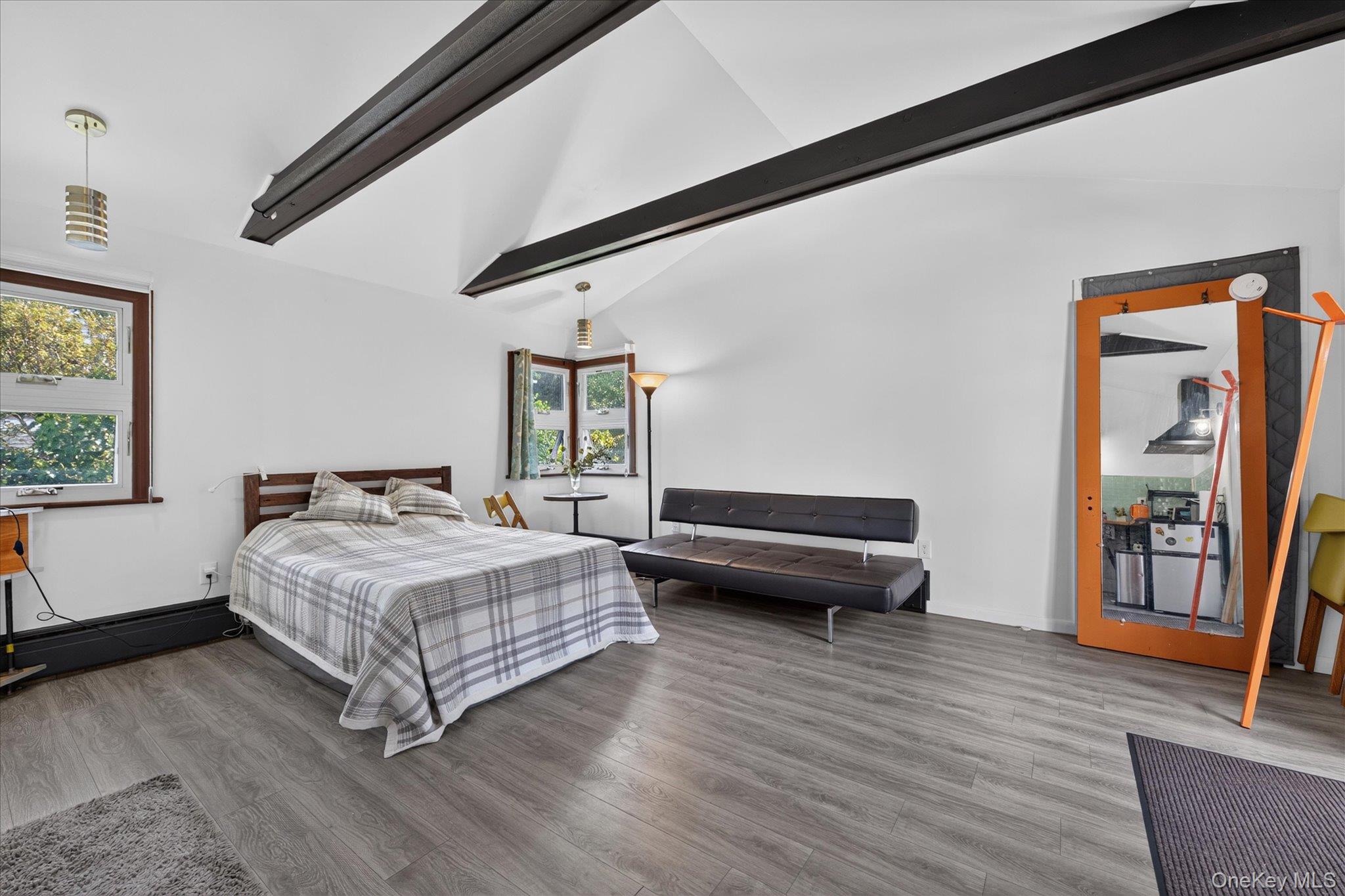 7 Henry Street Property Photo 2