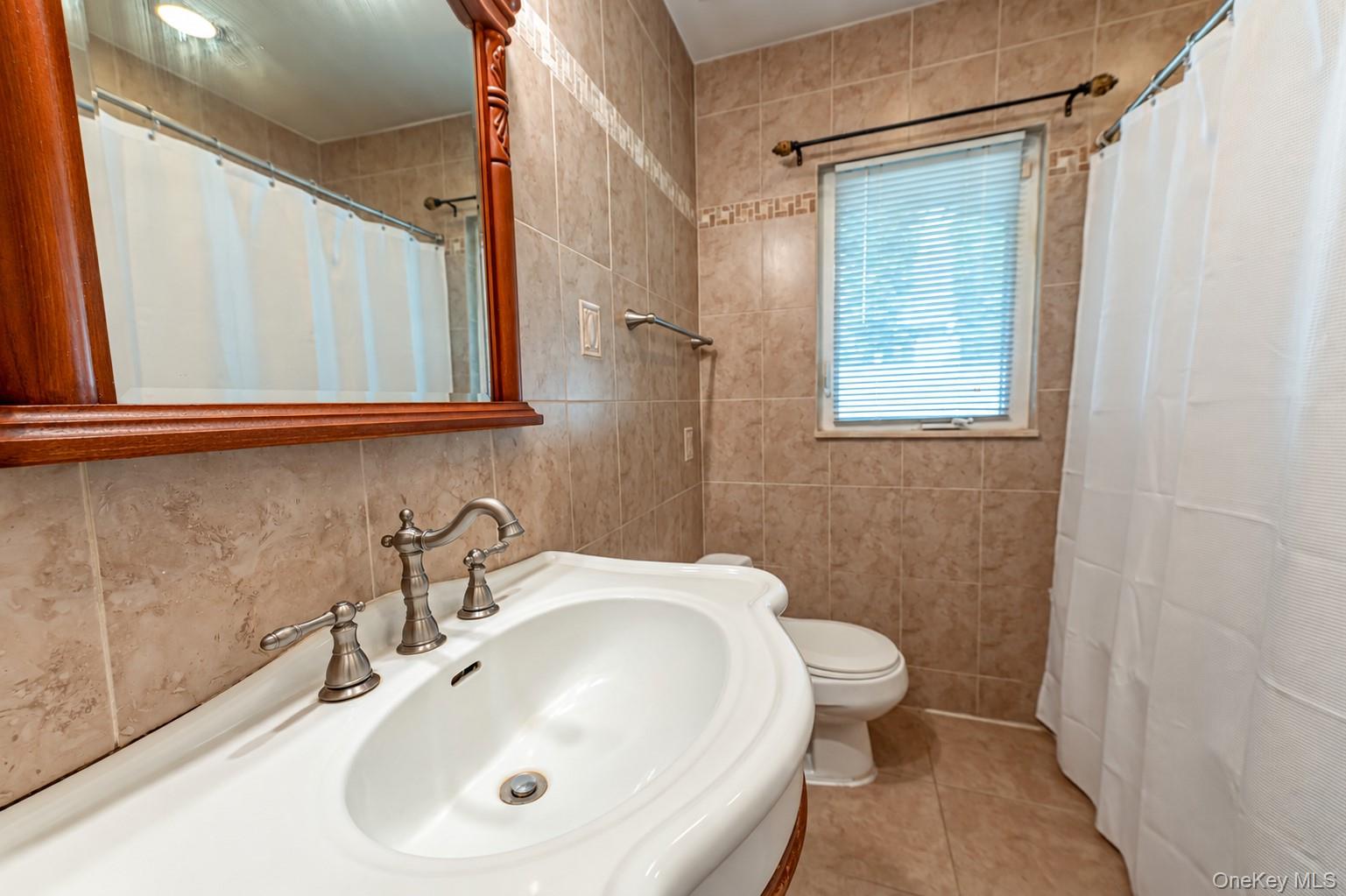 87 Bayway Avenue Property Photo 16