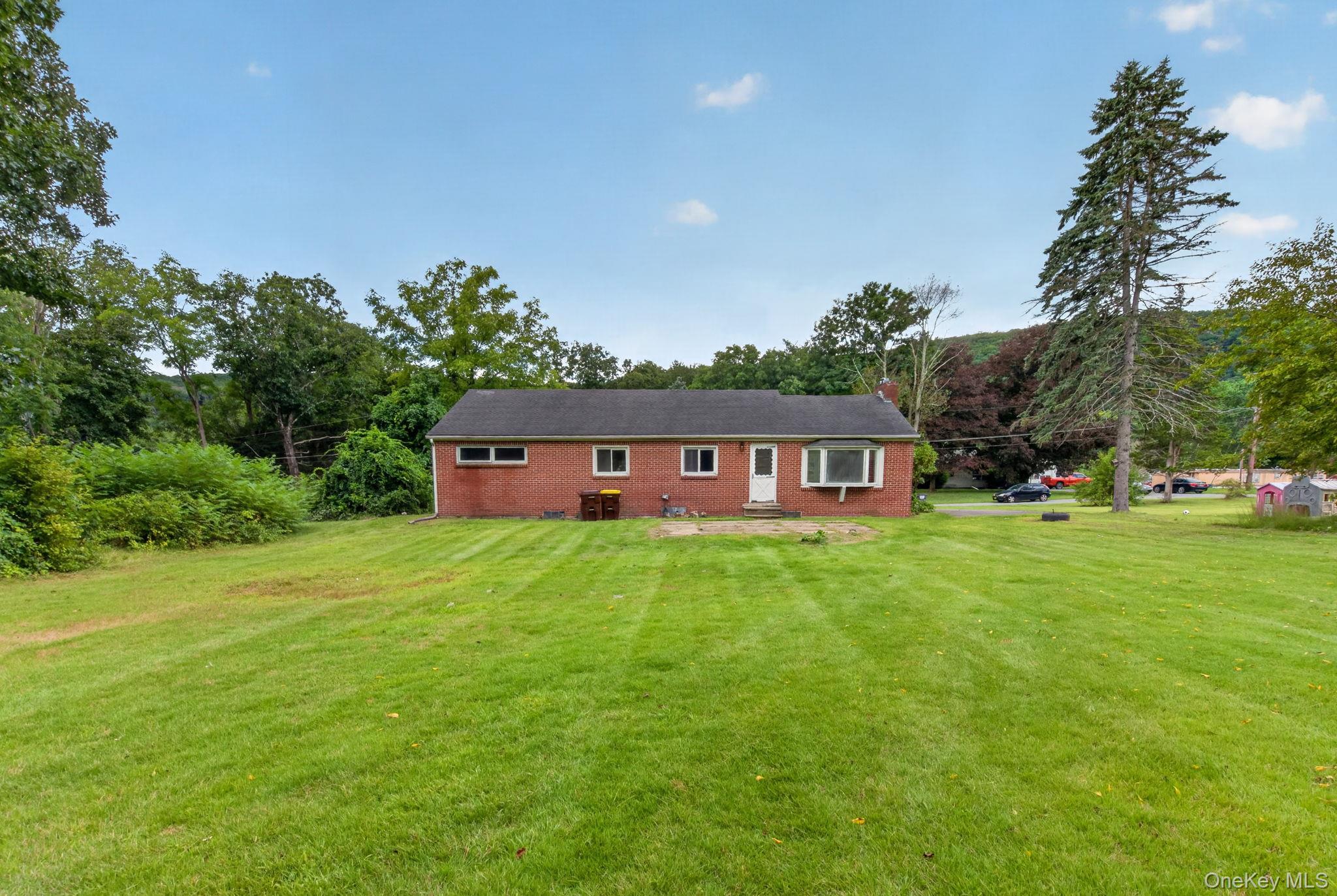 5 Johnson Lane Property Photo 3