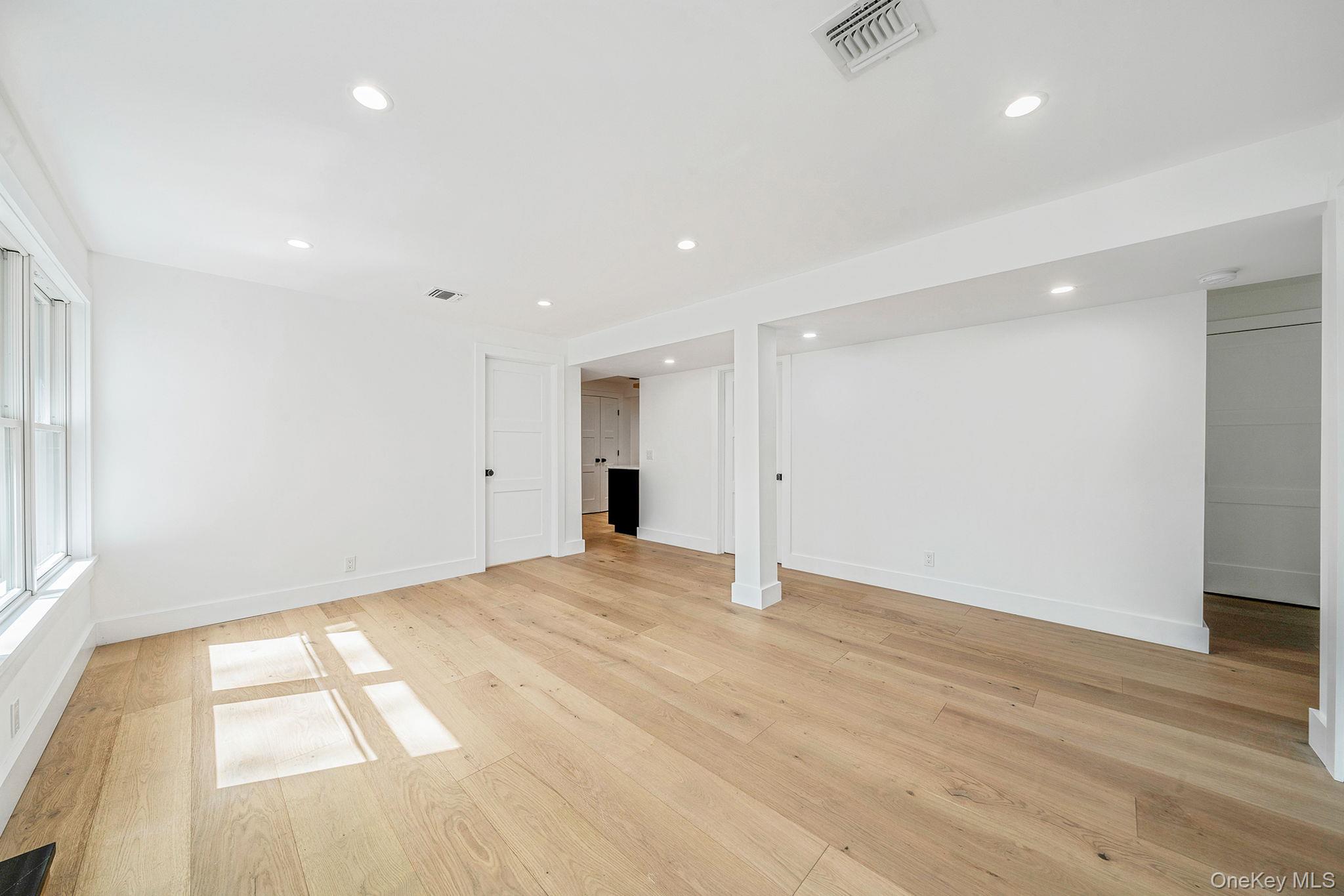 40 Friendly Road Property Photo 19