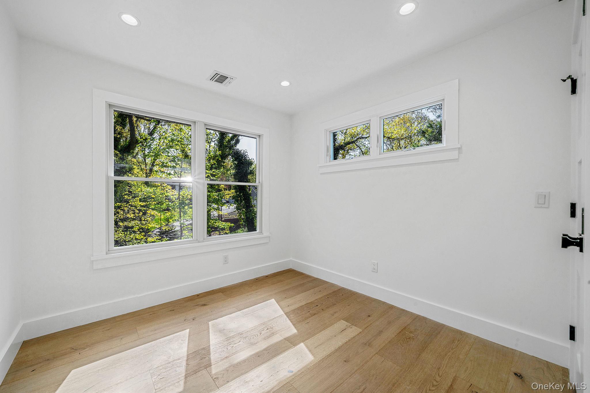 40 Friendly Road Property Photo 25