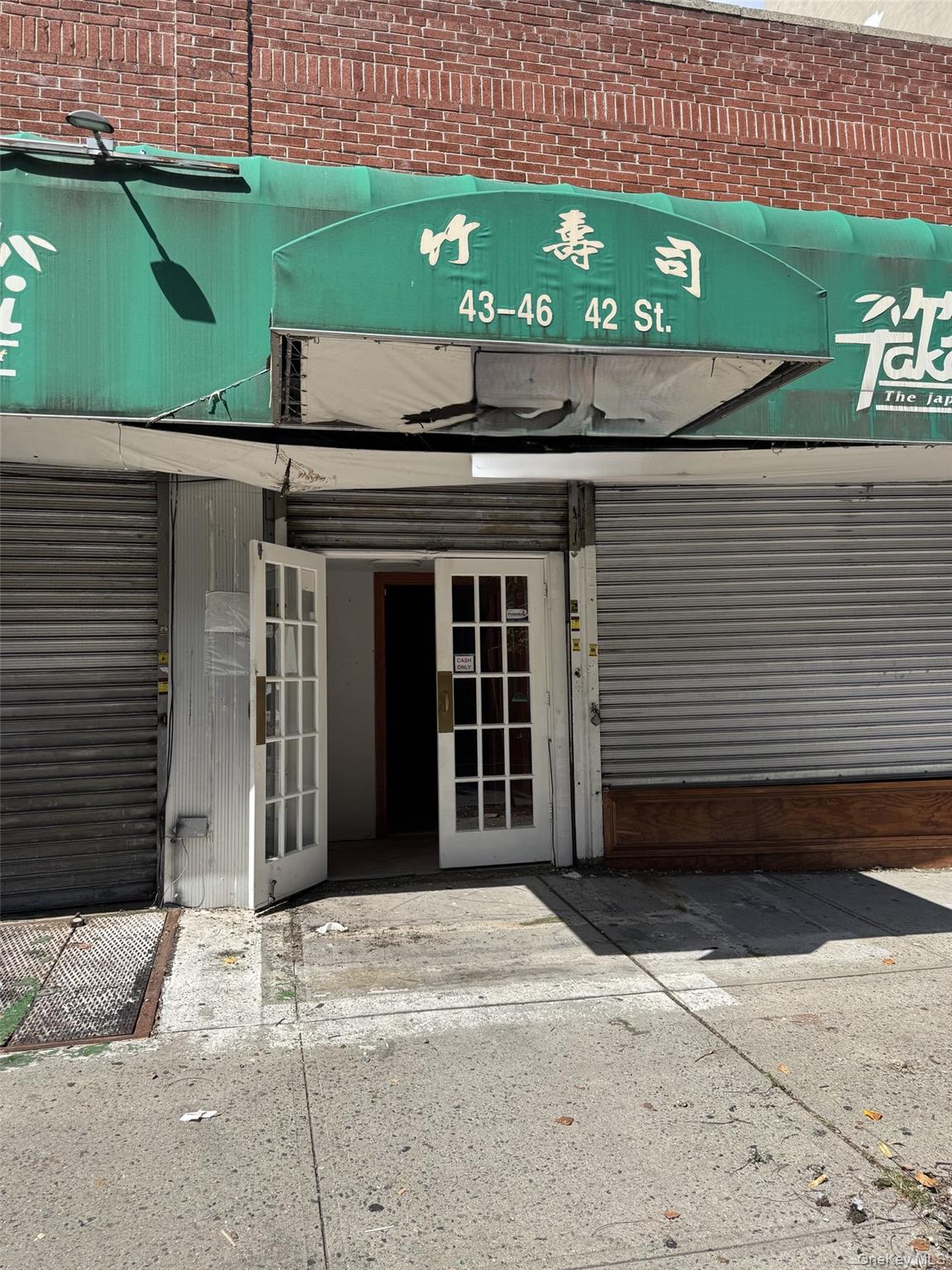 43-46 42nd Street Property Photo 1