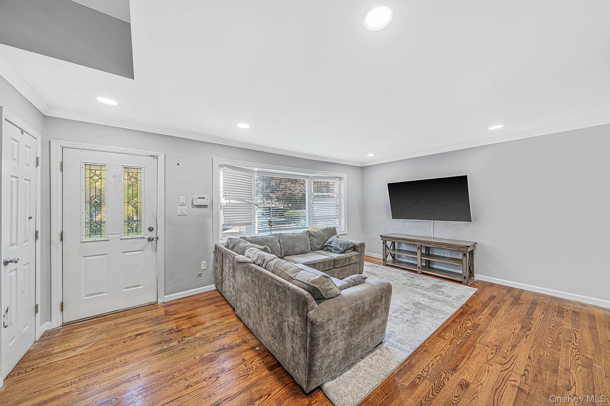 6 Otsego Place Property Photo 6