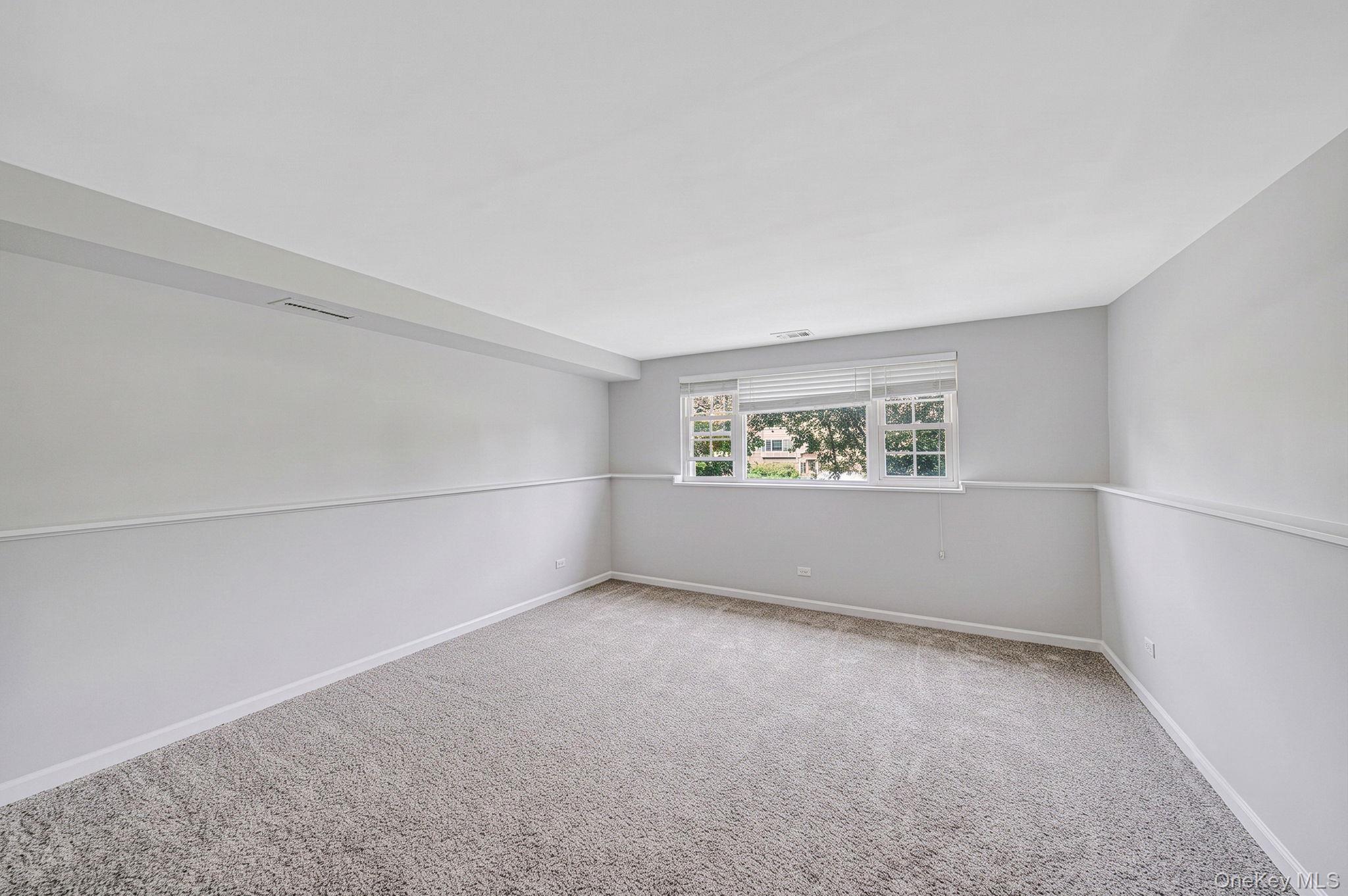 6 Otsego Place Property Photo 18
