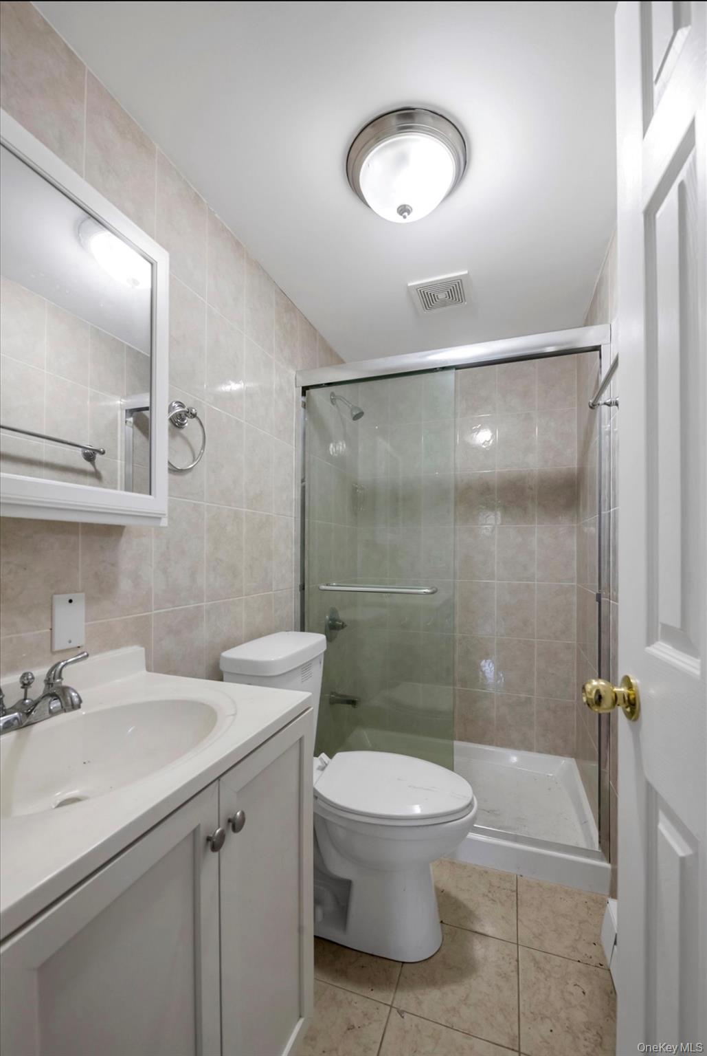 136 Broadway Property Photo 10